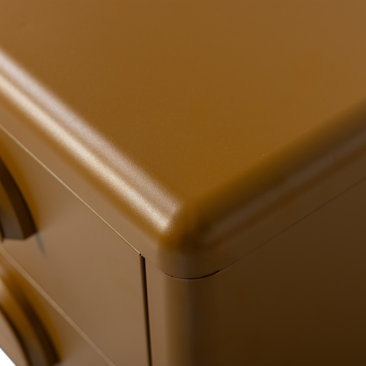 377494-H-01_VS_FA_Rune_ladekast-nachtkast_2_lades_metaal_honinggeel_C1.png?auto=webp&format=png&width=1500&height=1500