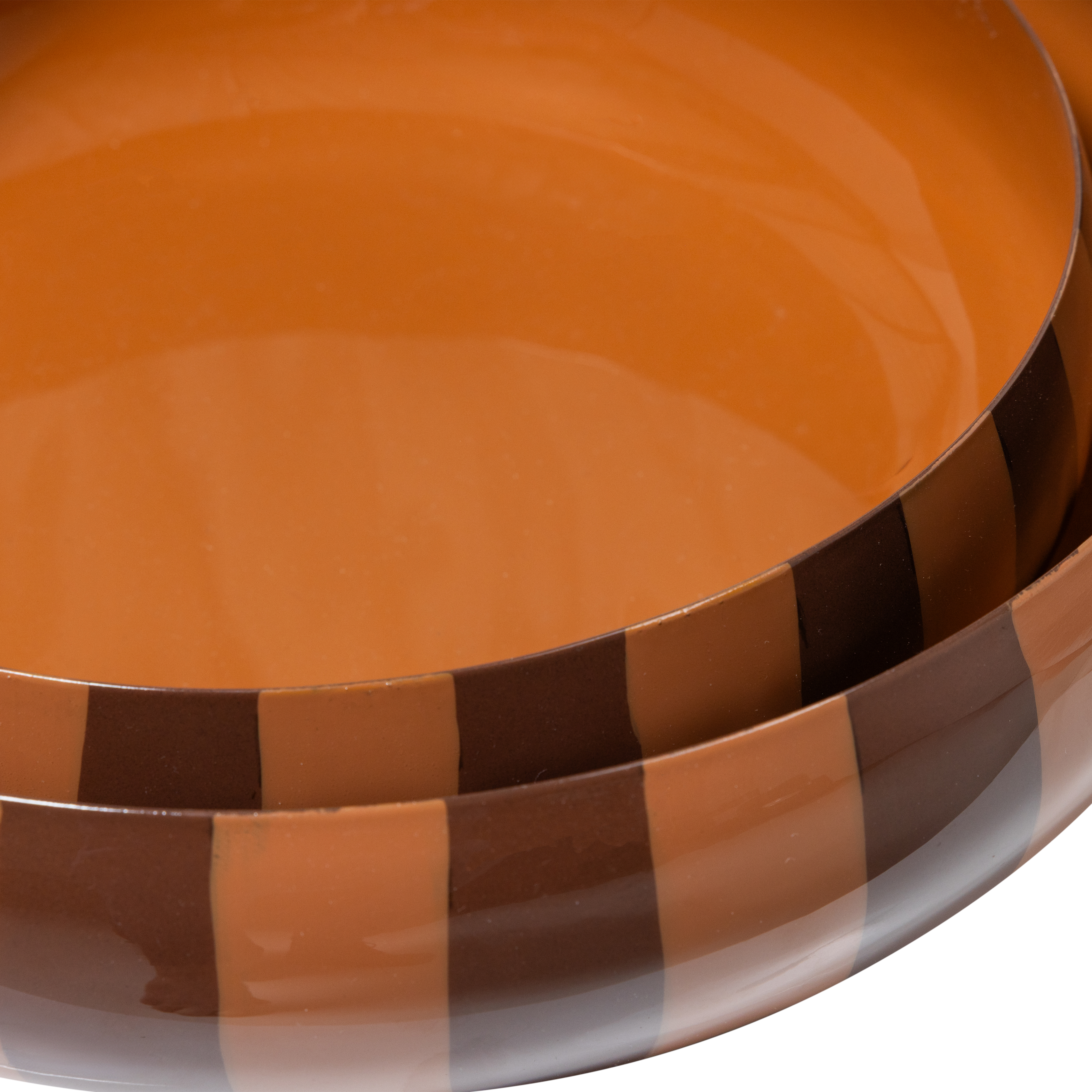 377875-B_04_VS_Elda_plateau_schaal_metaal_hoogglans_strepen_bruin_geel_C1.png?auto=webp&format=png&width=1500&height=1500