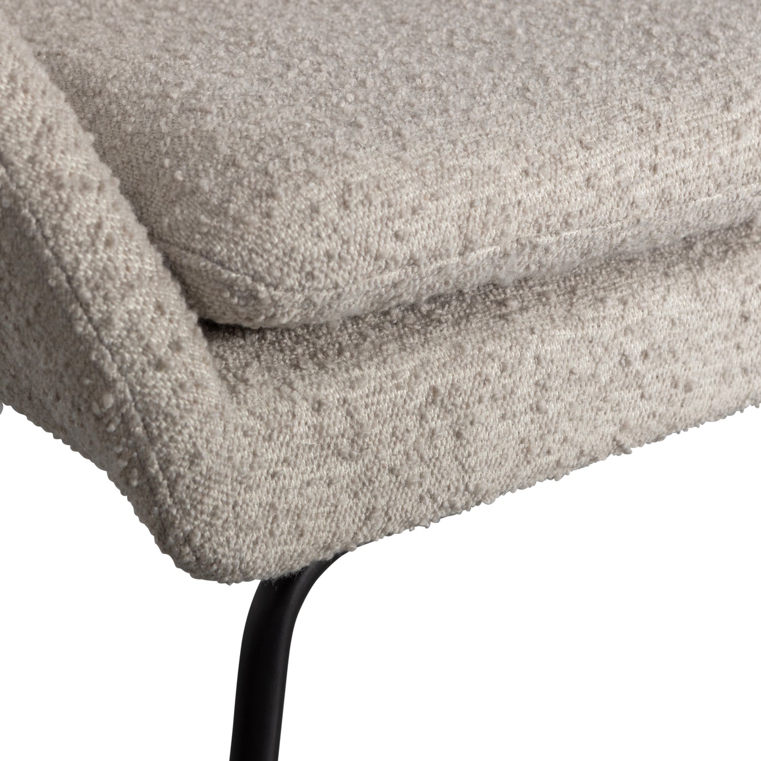 375919-G-01_VS_KW_Ditte_fauteuil_boucle_greige_detail.png?auto=webp&format=png&width=1500&height=1500