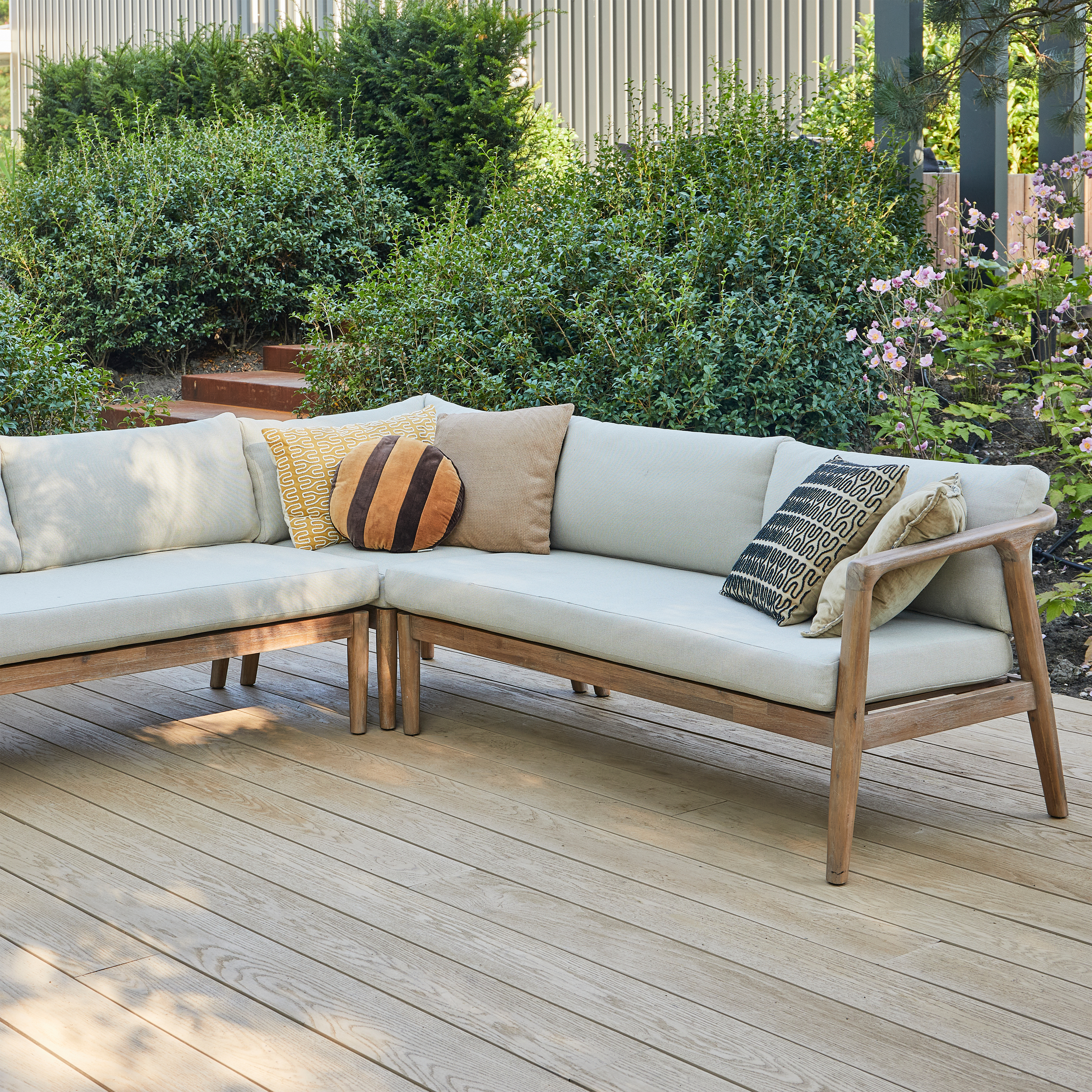 377473-N-01_SF_FA_Biam_loungeset_acacia_hout_naturel_VIERKANT.jpg?auto=webp&format=png&width=1500&height=1500
