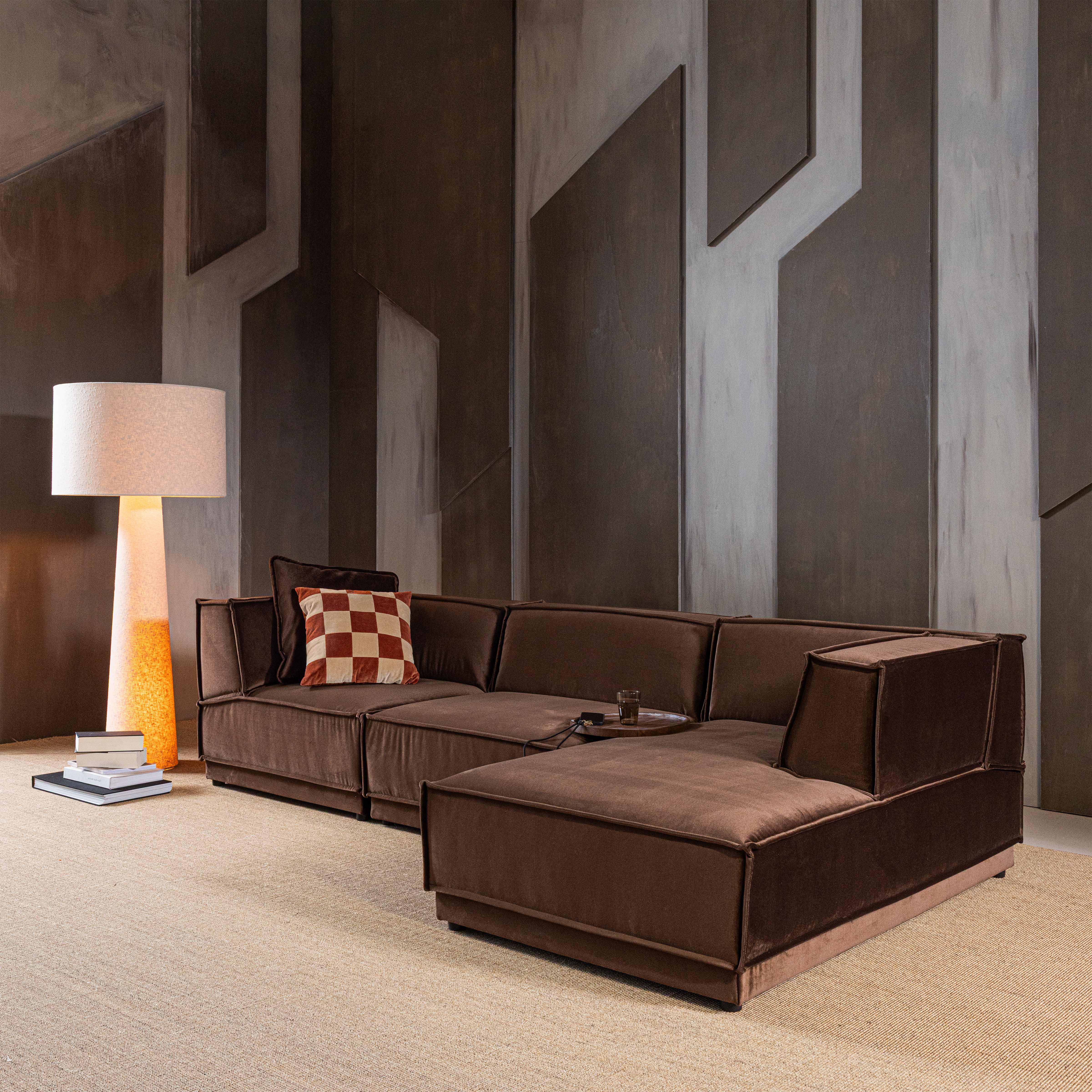 377861-VB_01_SF_WP_Manu_chaise_longue_bank_rechts_velvet_bruin_viekant.jpg?auto=webp&format=png&width=1500&height=1500