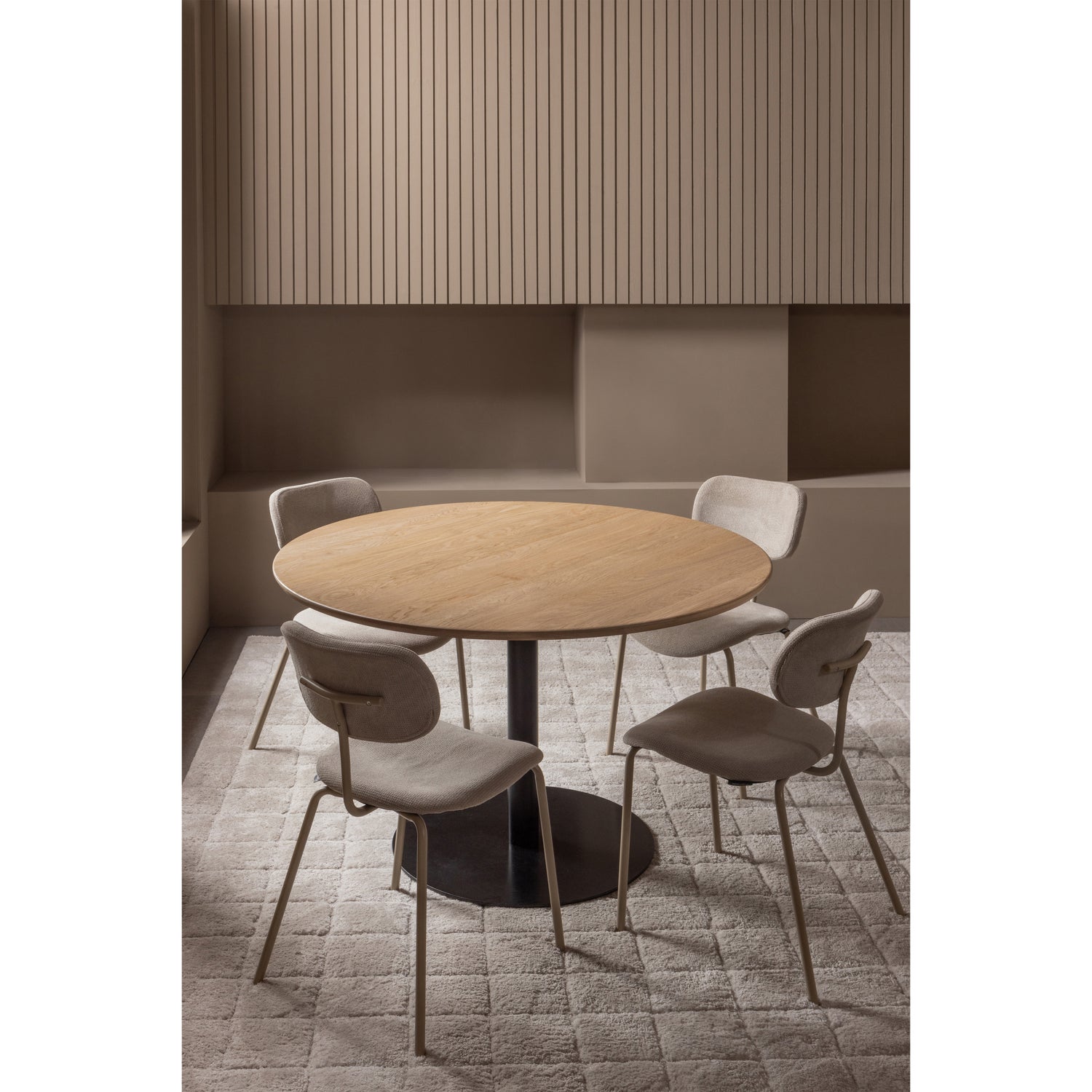 TB-RO-DL22-1190-373260-340484-Z-01_SF_FA_Tafelblad_rond_doorgaande_lamel_O120cm_transparant_Tablo_ronde_poot_Link.jpg?auto=webp&format=png&width=1500&height=1500