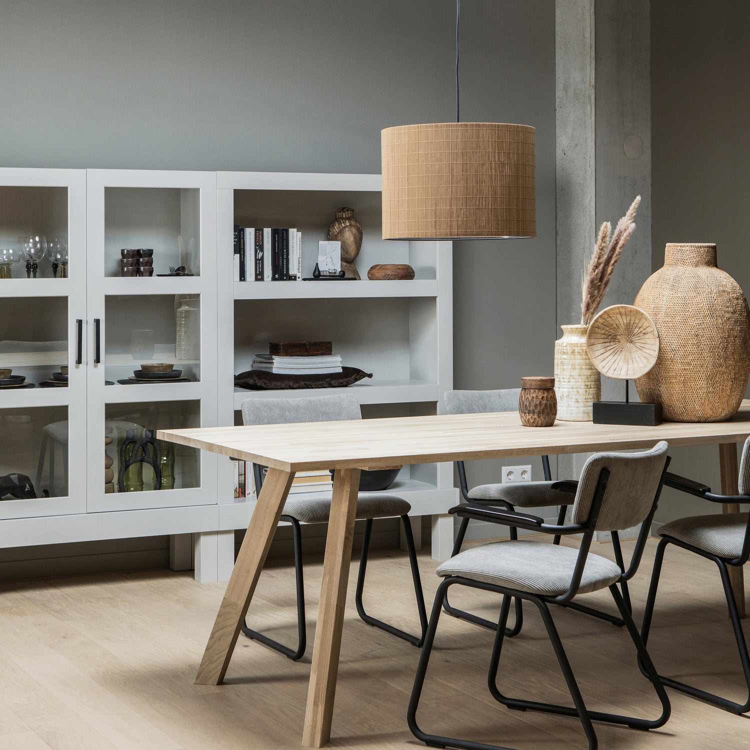 379550-G-200182-M-200181-M-200183-M-376017-376029-01_SF_BL_Ribb_Bonk_open_dichte_vitrine_kast_Tablo_blad_VIERKANT.jpg?auto=webp&format=png&width=1500&height=1500