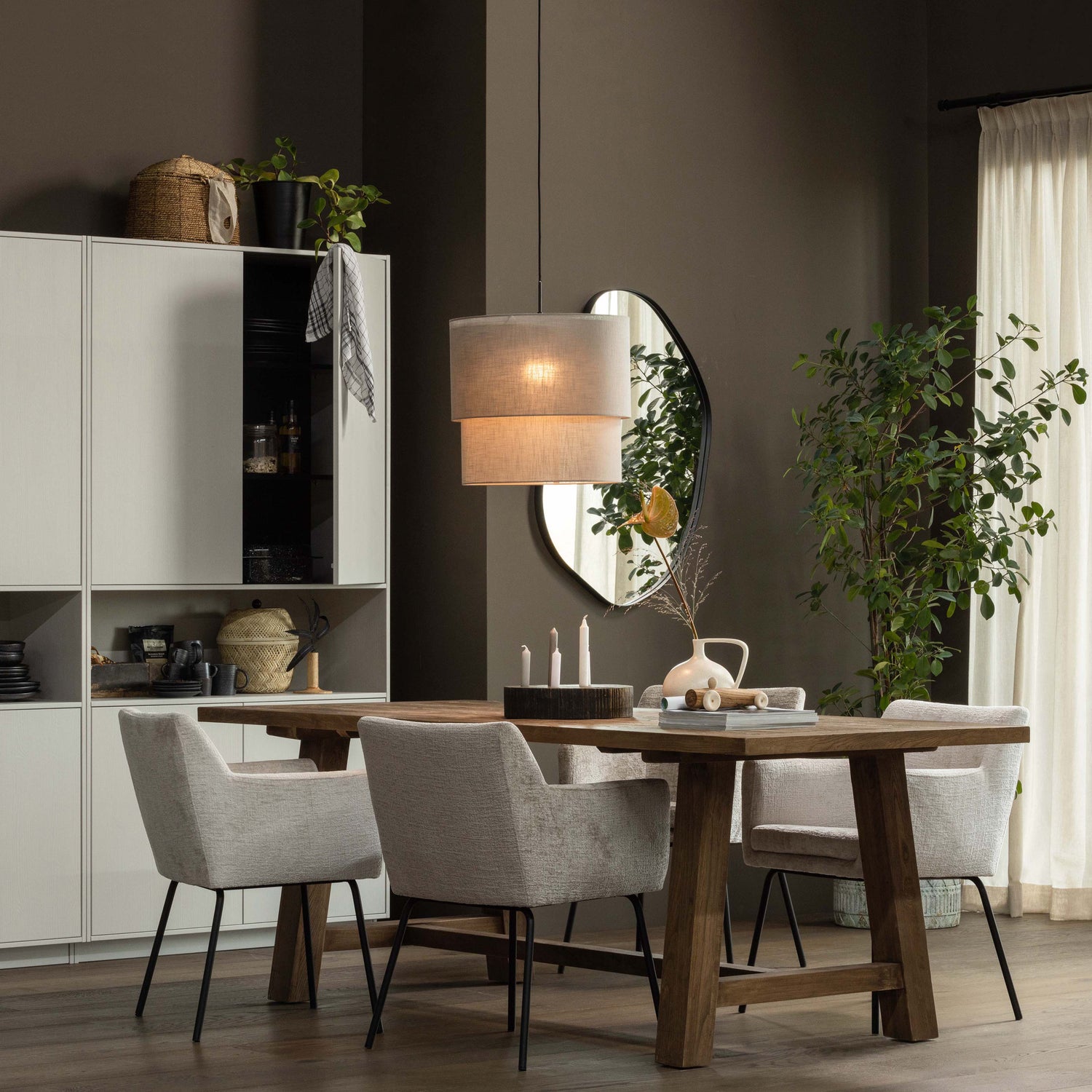 200360-W-200360-Z-200317-N-373466-M-200362-Z-373940-Z-800371-B-01_SF_BL_Kam_Farm_Finca_Blaze_VIERKANT.jpg?auto=webp&format=png&width=1500&height=1500