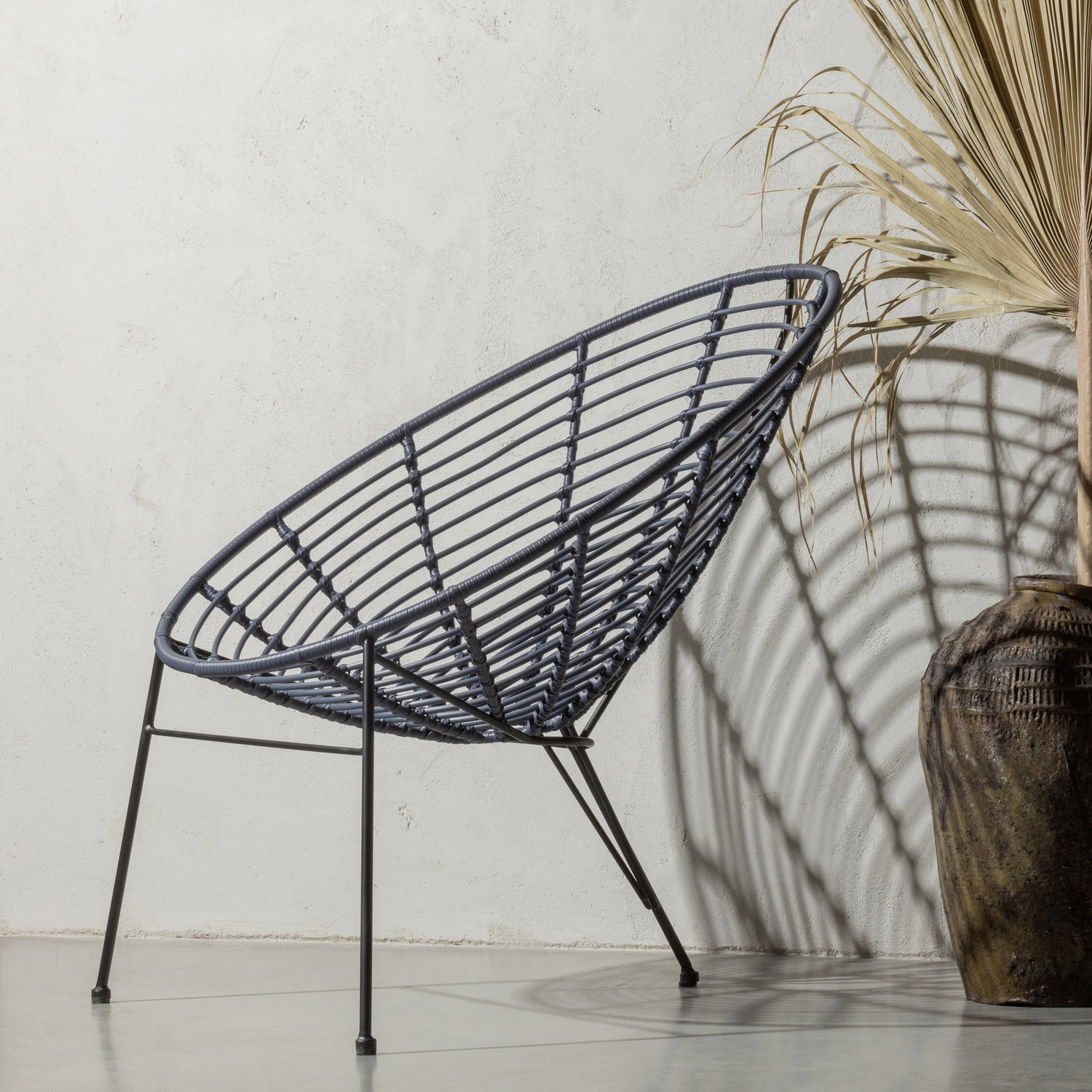 373636-I-01_SF_FA_Jane_loungestoel_inkt_VIERKANT.jpg?auto=webp&format=png&width=1500&height=1500