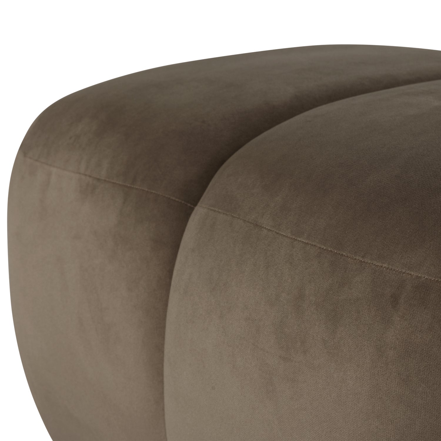 378450-VT_05_VS_WP_Mojo_poef_velvet_taupe_C1.png?auto=webp&format=png&width=1500&height=1500