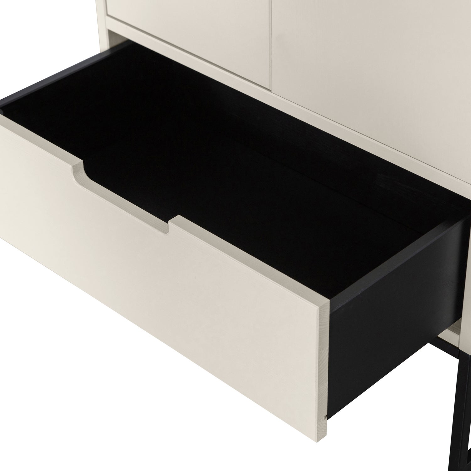 373384-D-02_VS_WS_Silas_hoge_kast_grenen_dust_detail.jpg?auto=webp&format=png&width=1500&height=1500