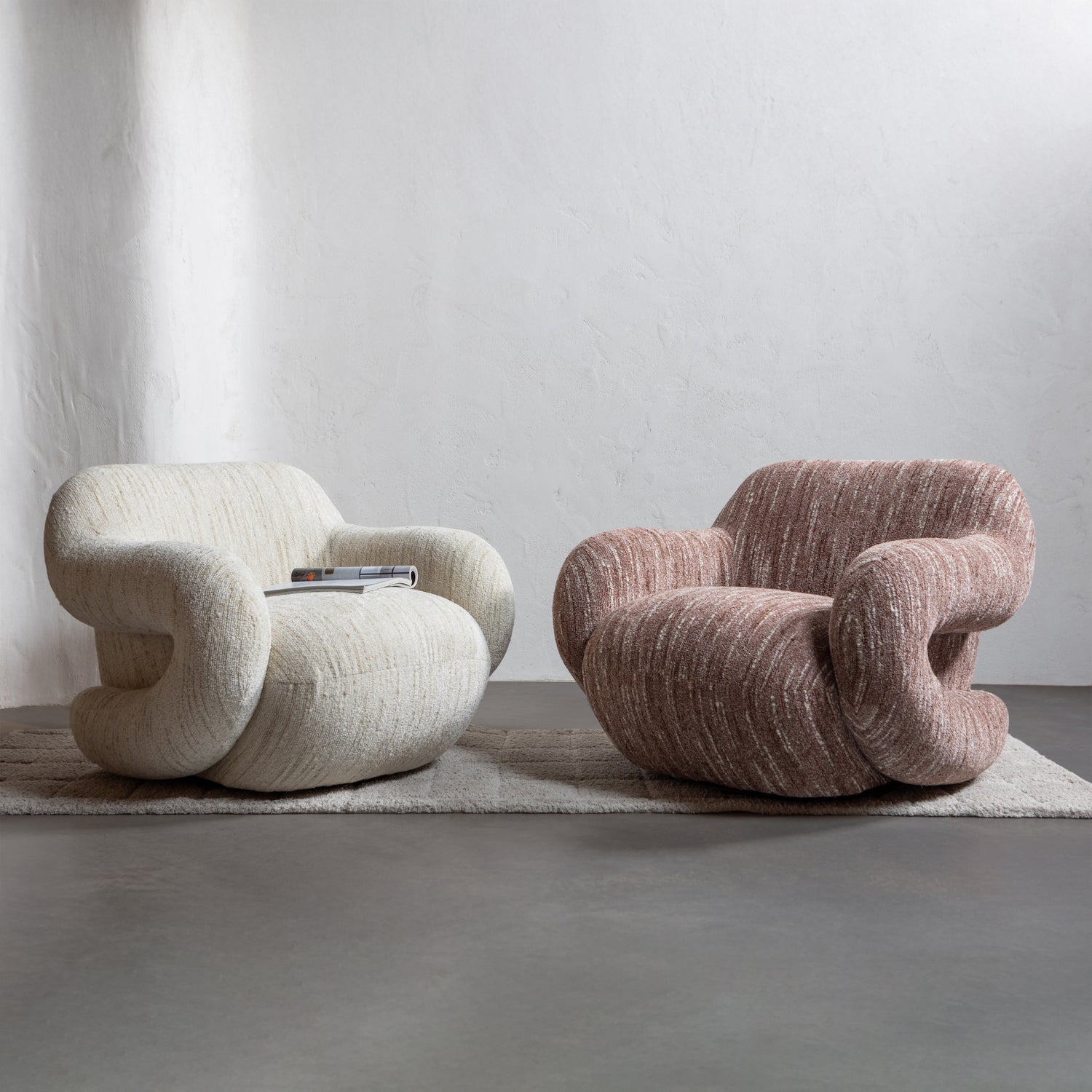 377484-N-377484-R-03_SF_WE_Folke_fauteuil_oudroze_naturel.jpg?auto=webp&format=png&width=1500&height=1500