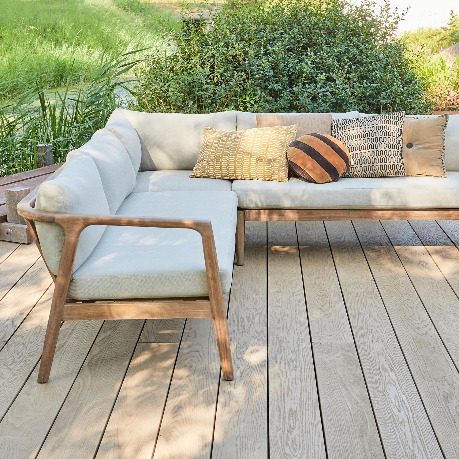 377473-N-02_SF_FA_Biam_loungeset_acacia_hout_naturel_VIERKANT.jpg?auto=webp&format=png&width=1500&height=1500