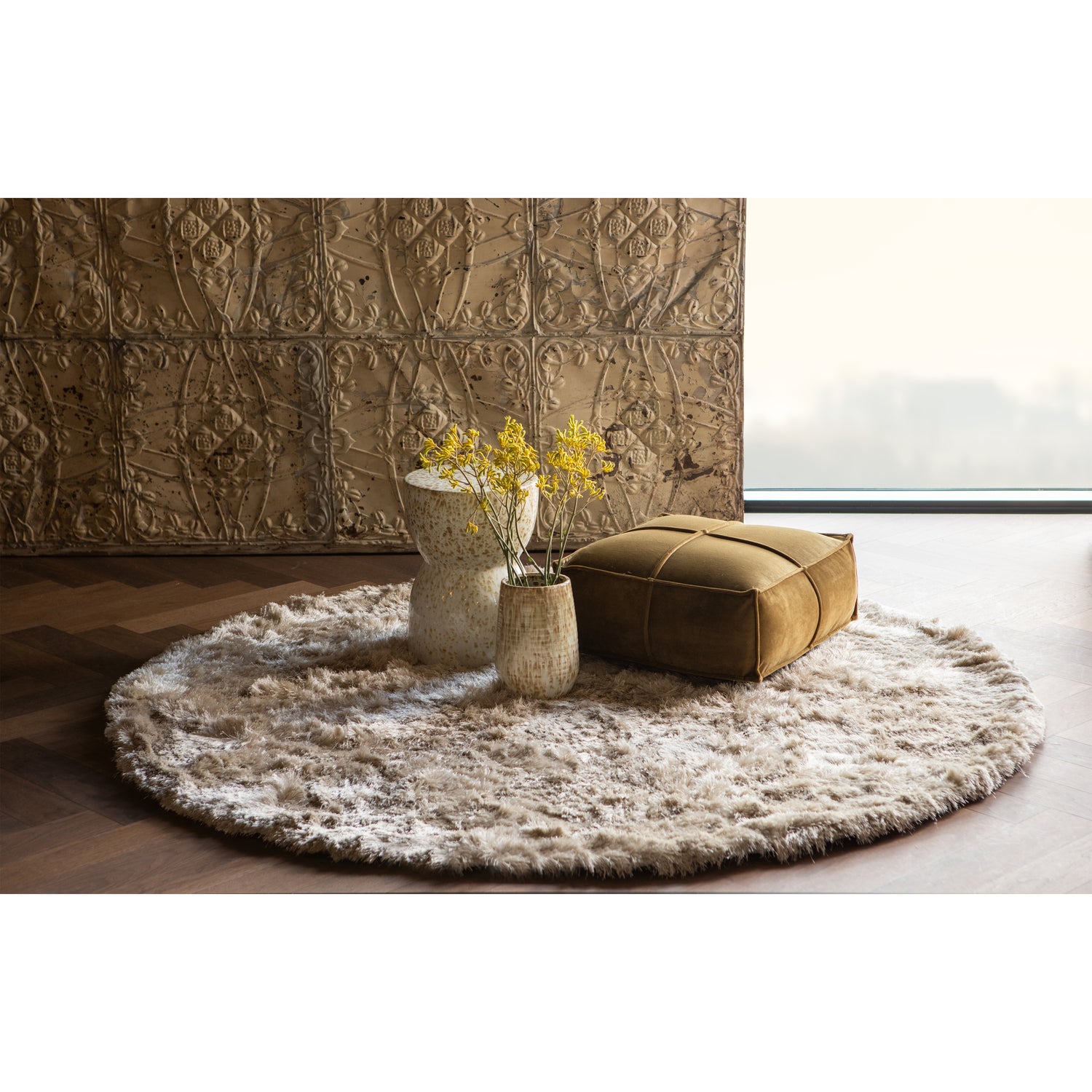 800282-N-800247-N-800245-N-800899-14-02_SF_BP_Praline_vloerkleed_Glazed_kruk_Lava_vaas_ceramic_nougat.jpg?auto=webp&format=png&width=1500&height=1500