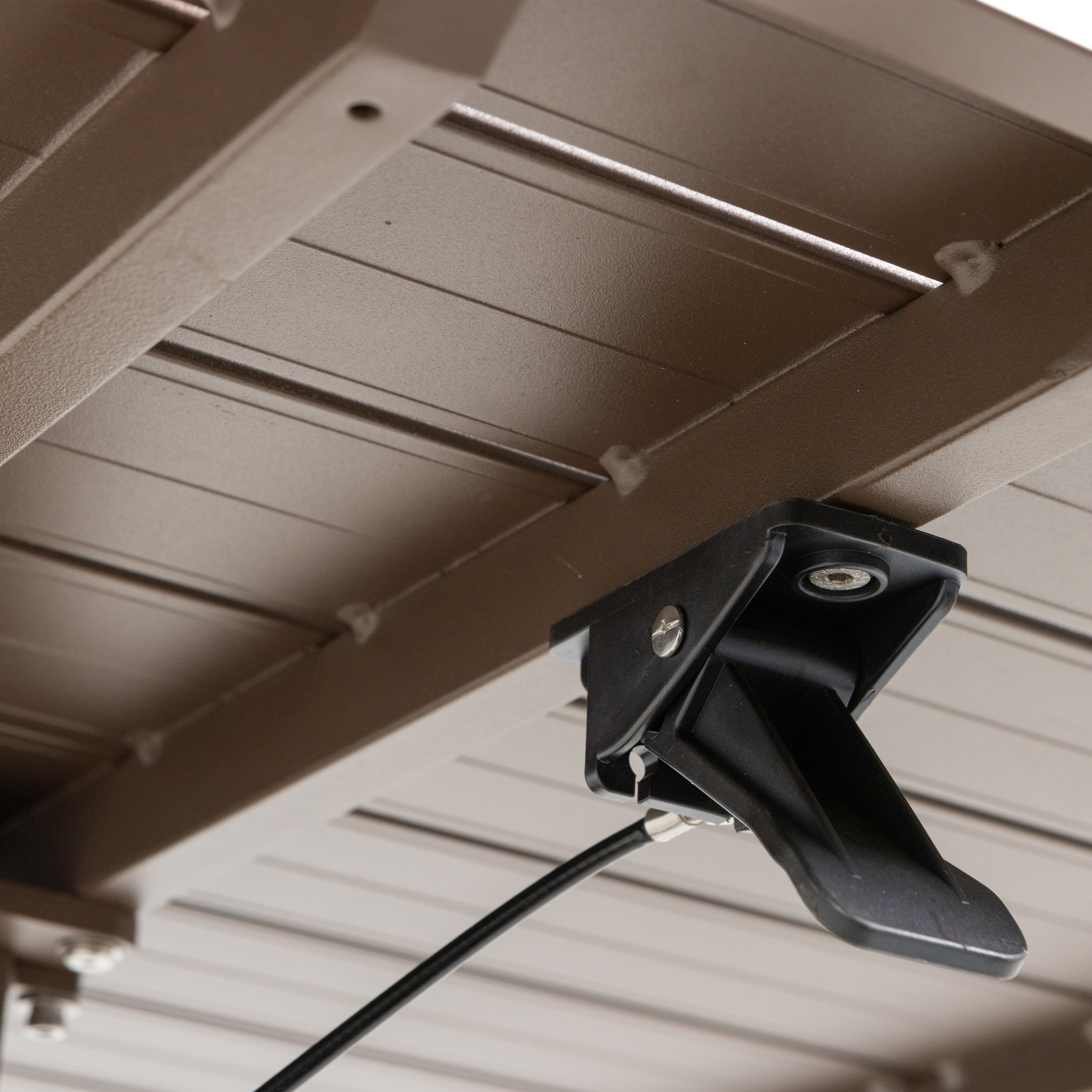 377701-B_02_VS_WO_Tesso_hoogte_verstelbare_tuintafel_aluminium_bruin_C2.png?auto=webp&format=png&width=1500&height=1500