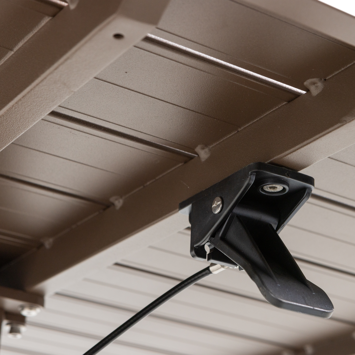 377701-B_02_VS_WO_Tesso_hoogte_verstelbare_tuintafel_aluminium_bruin_C2.png?auto=webp&format=png&width=1500&height=1500