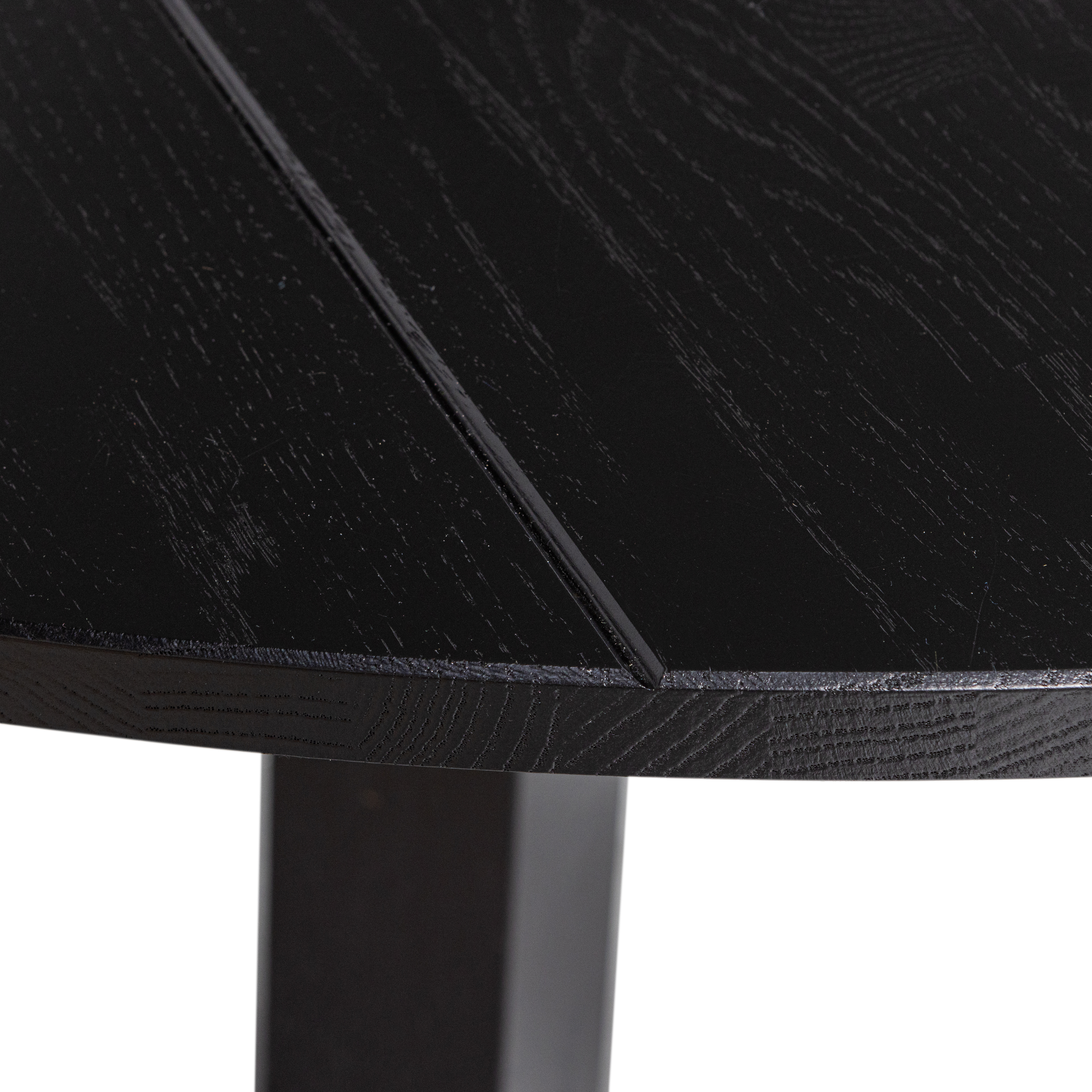 375419-BN-02_VS_FA_Rhonda_eettafel_blacknight_detail.png?auto=webp&format=png&width=1500&height=1500