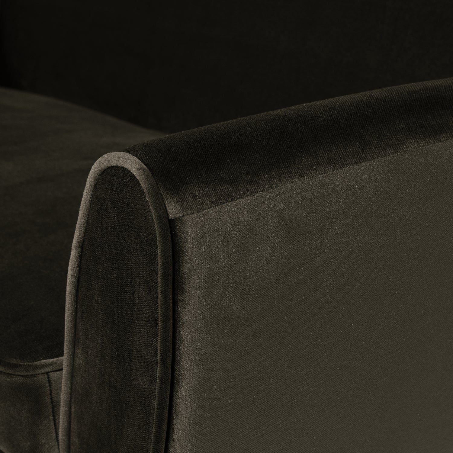 340451-G_03_VS_Rocco_bank_187cm_velvet_warmgroen_C1.png?auto=webp&format=png&width=1500&height=1500