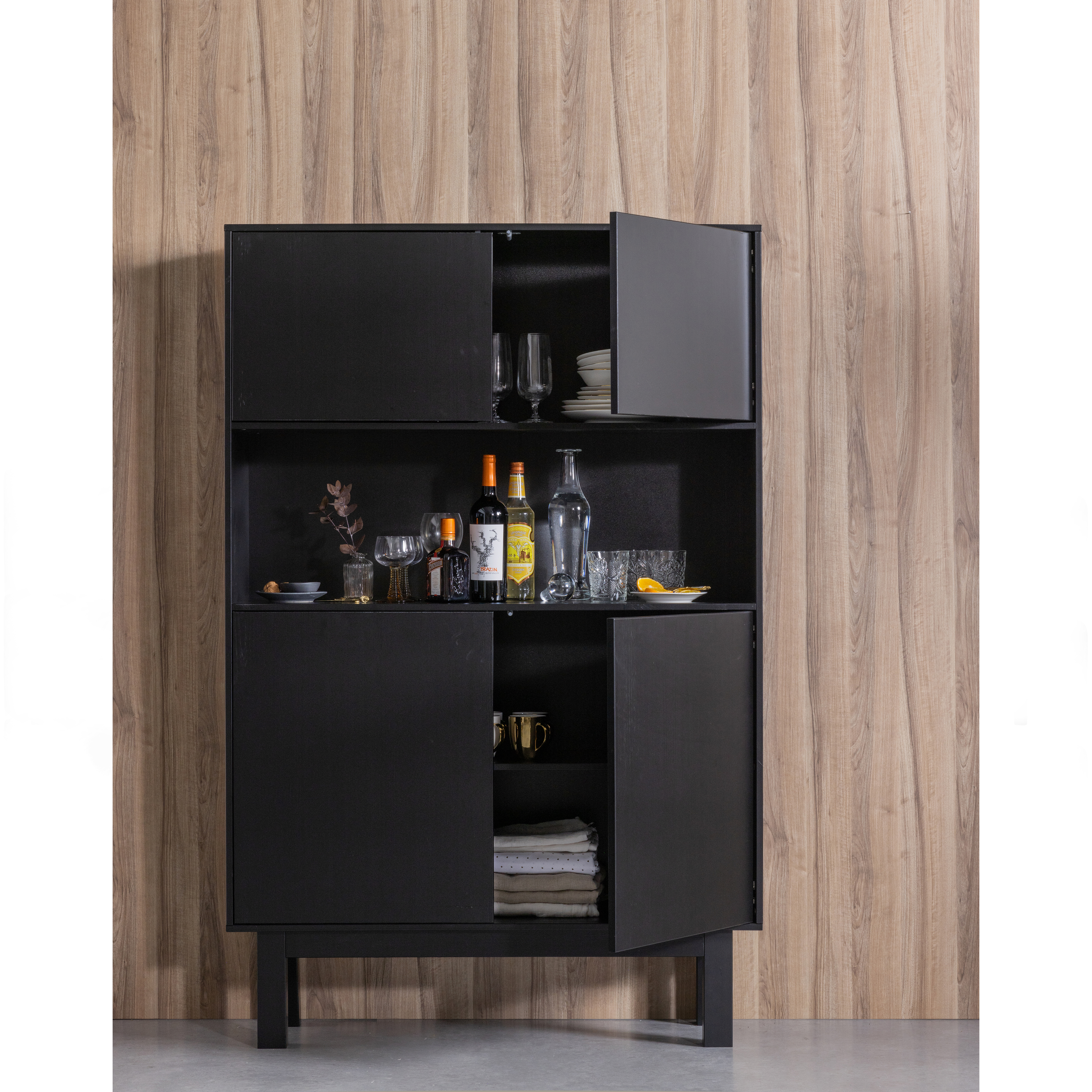 373467-Z-02_SF_WE_Finca_buffet_drankkast_grenen_zwart.jpg?auto=webp&format=png&width=1500&height=1500