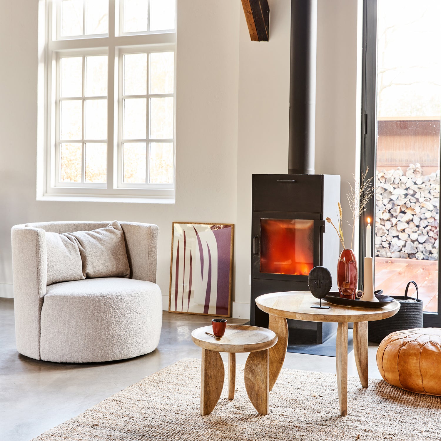 377140-N-400445-N-01_SF_VT_Explore_fauteuil_boucle_naturel_Set_v_2-_High_heels_bijzettafels_mango_hout_naturel_VIERKANT.jpg?auto=webp&format=png&width=1500&height=1500