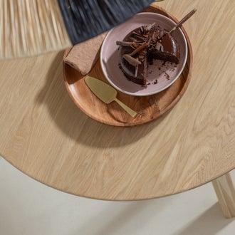 Image of YUKI SERVING PLATE ROUND ACACIA WOOD NATURAL