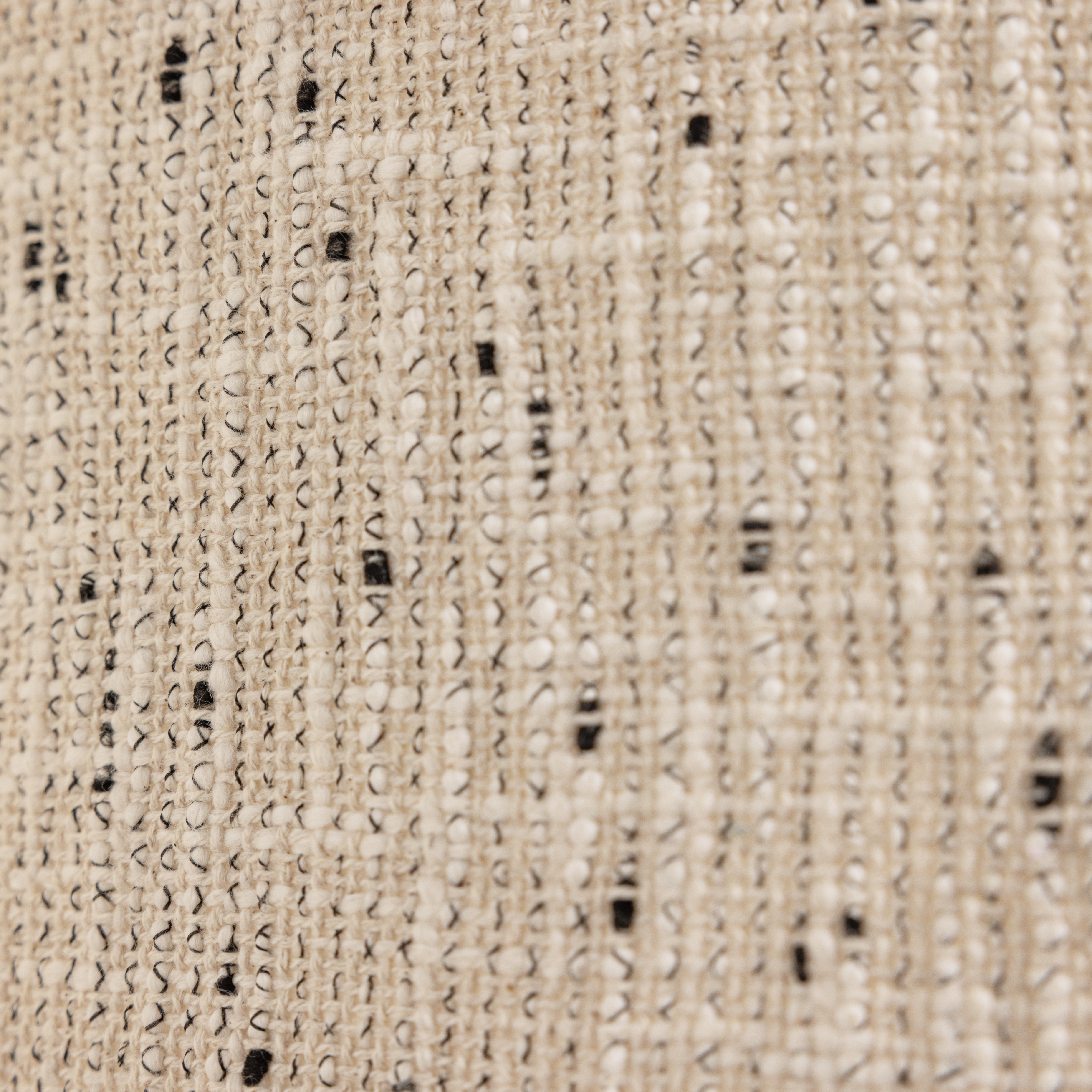 377983-ND_04_VS_Loft_hanglamp_metaal_boucle_naturel_met_stippen_C2.png?auto=webp&format=png&width=1500&height=1500