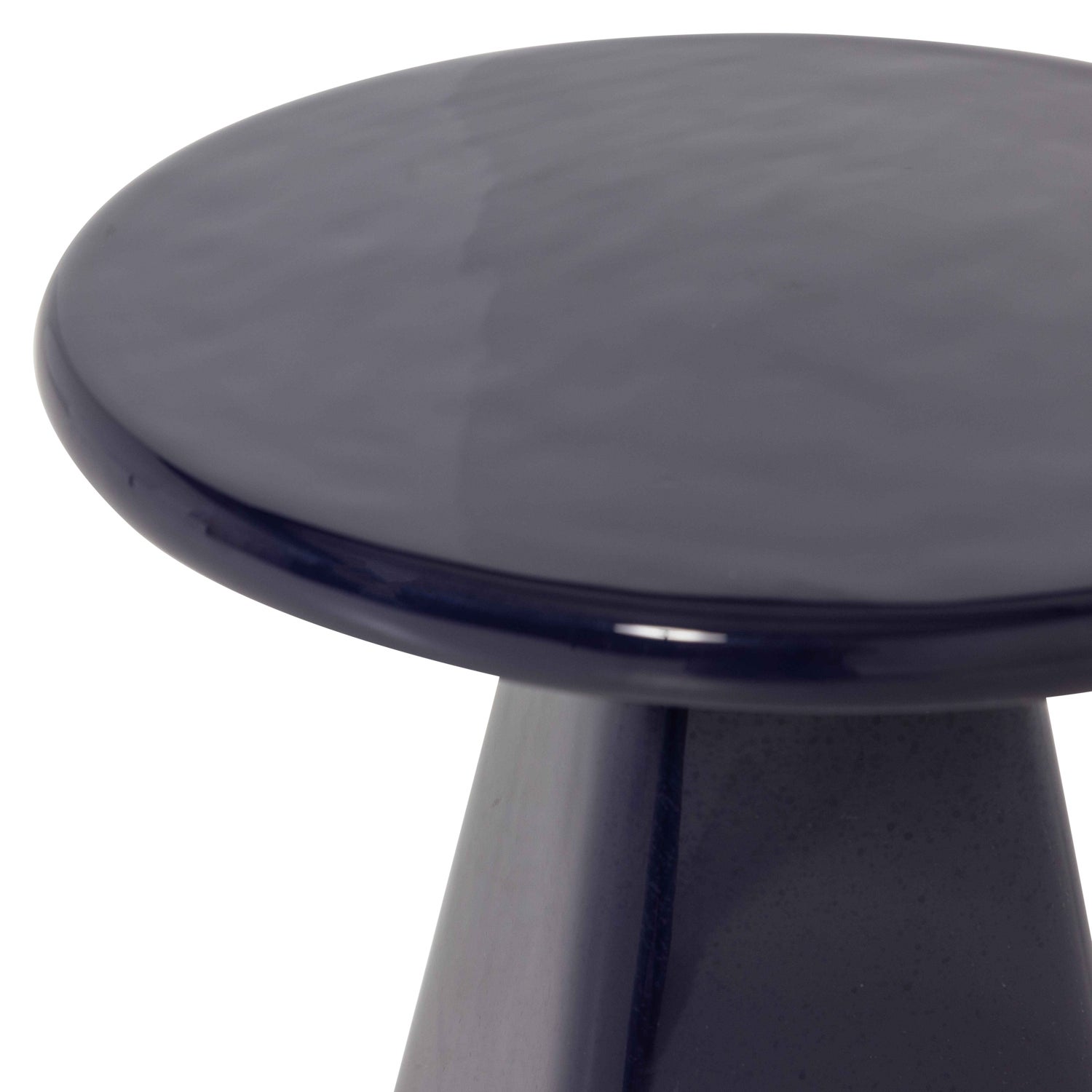 378008-C_03_VS_Lavo_bijzettafel_metaal_hoogglans_donkerbruin_C1.png?auto=webp&format=png&width=1500&height=1500