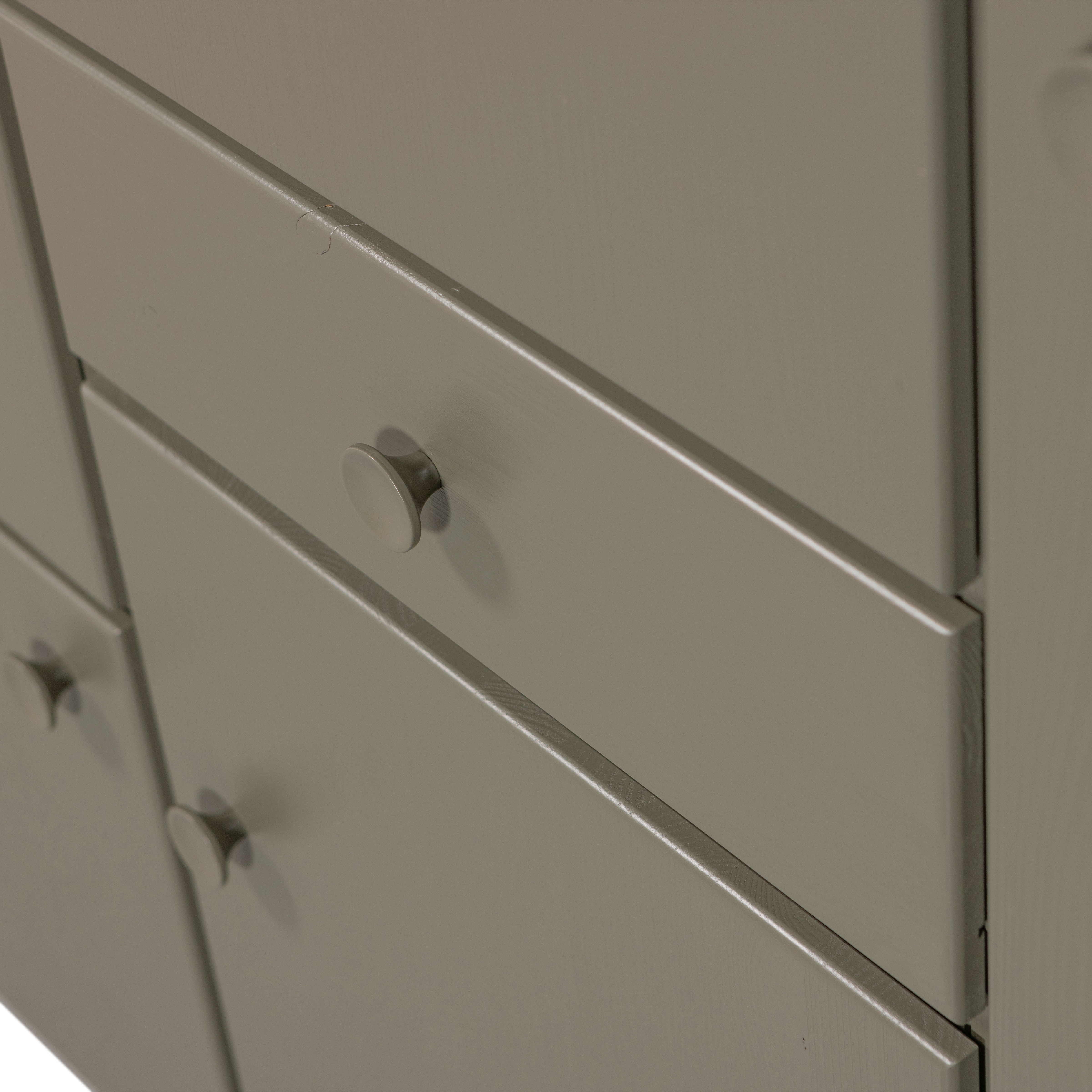 375187-FR-01_VS_WE_Alfie_kledingkast_breed_160cm_grenen_forest_detail.png?auto=webp&format=png&width=1500&height=1500