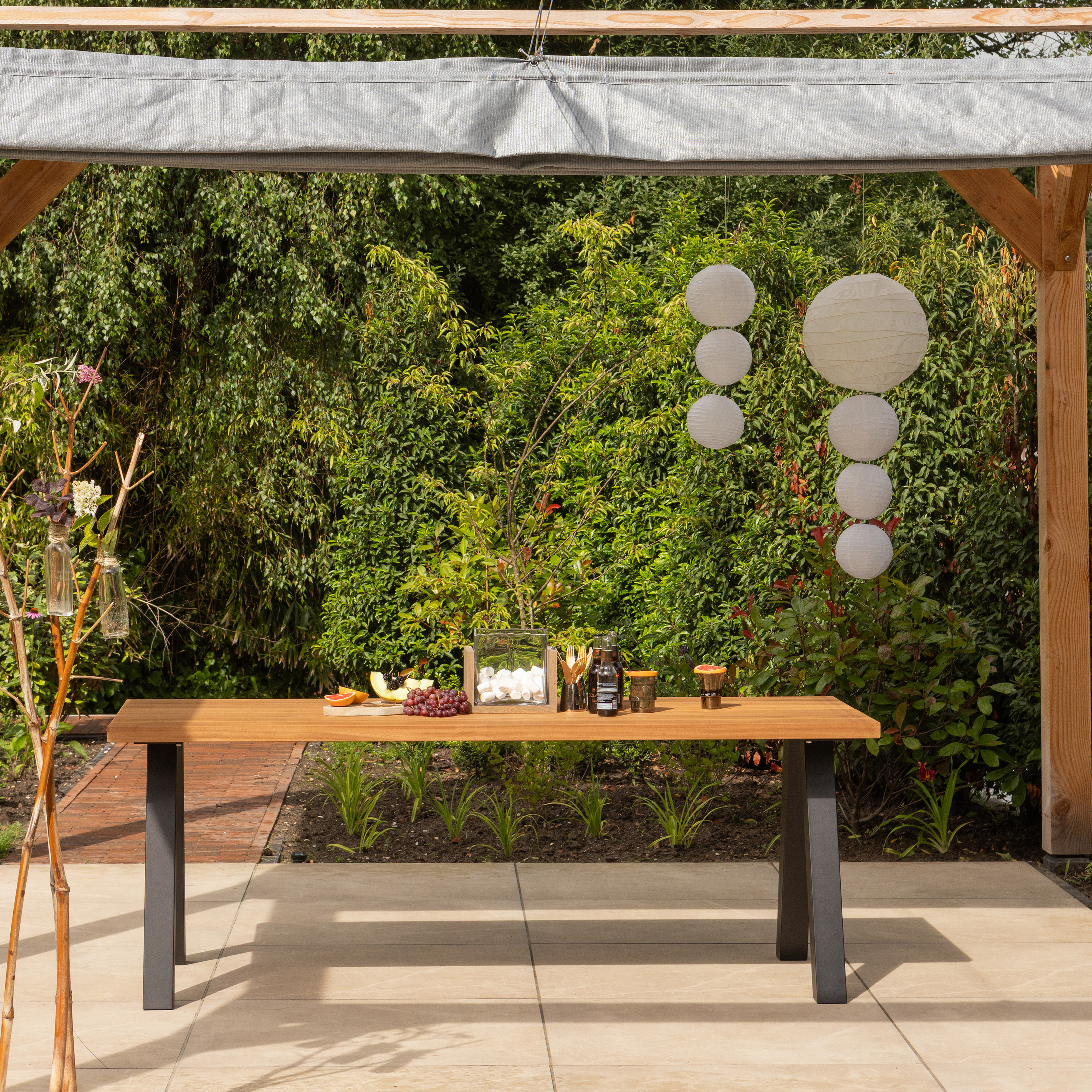 376035-N_01_SF_ES_Tablo_tuintafel_ayous_naturel_vierkant.jpg?auto=webp&format=png&width=1500&height=1500