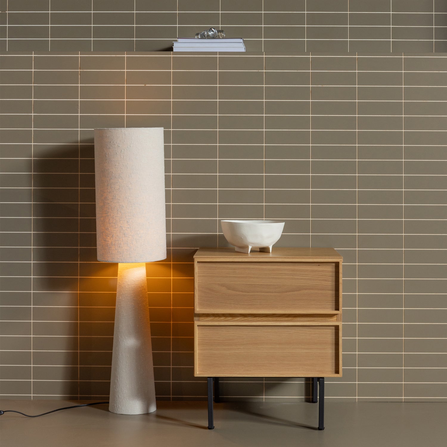 377548-N-01_SF_ES_Tours_nachtkastje_2_lades_melamine_mdf_naturel_vierkant.png?auto=webp&format=png&width=1500&height=1500