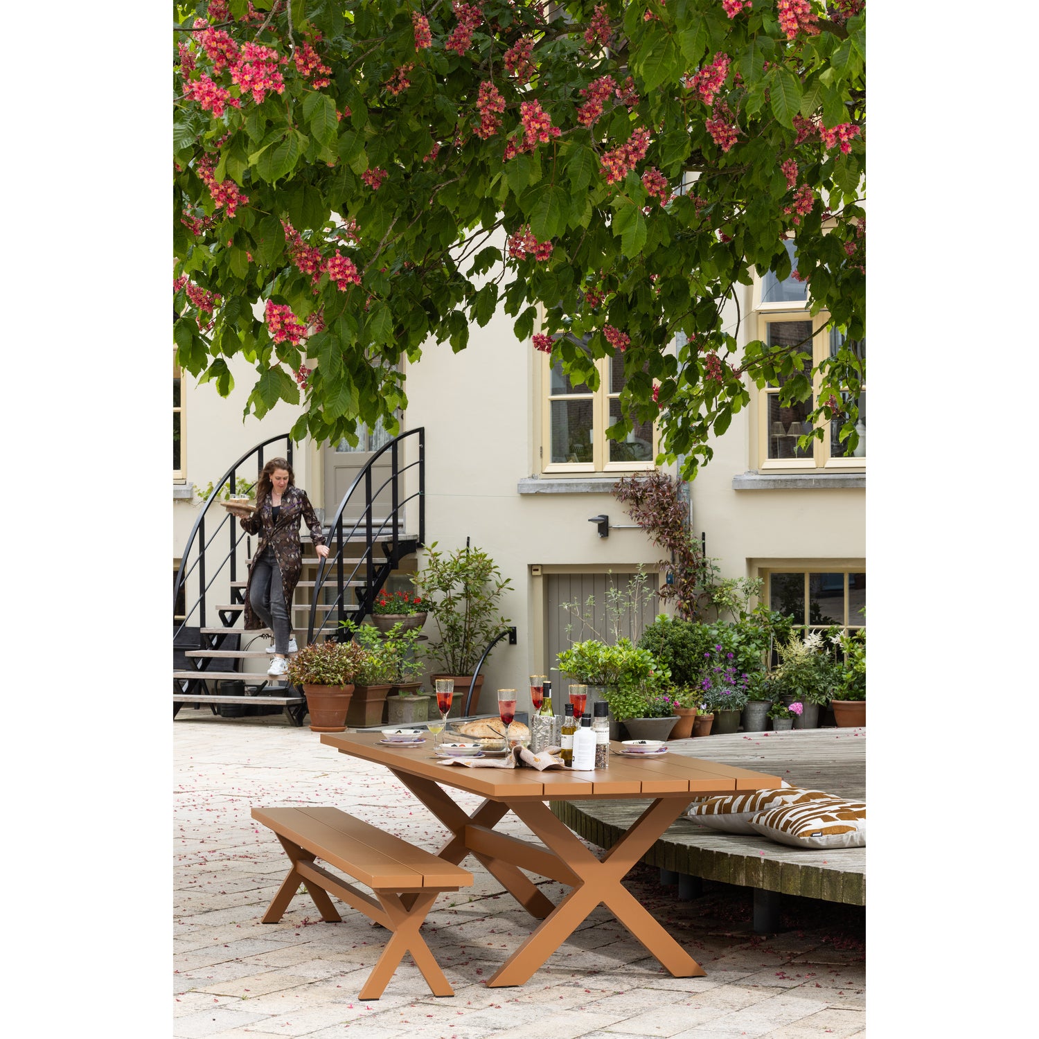 500031-T-500030-T-01_SF_Delta_picknicktafel_bankje_.png?auto=webp&format=png&width=1500&height=1500