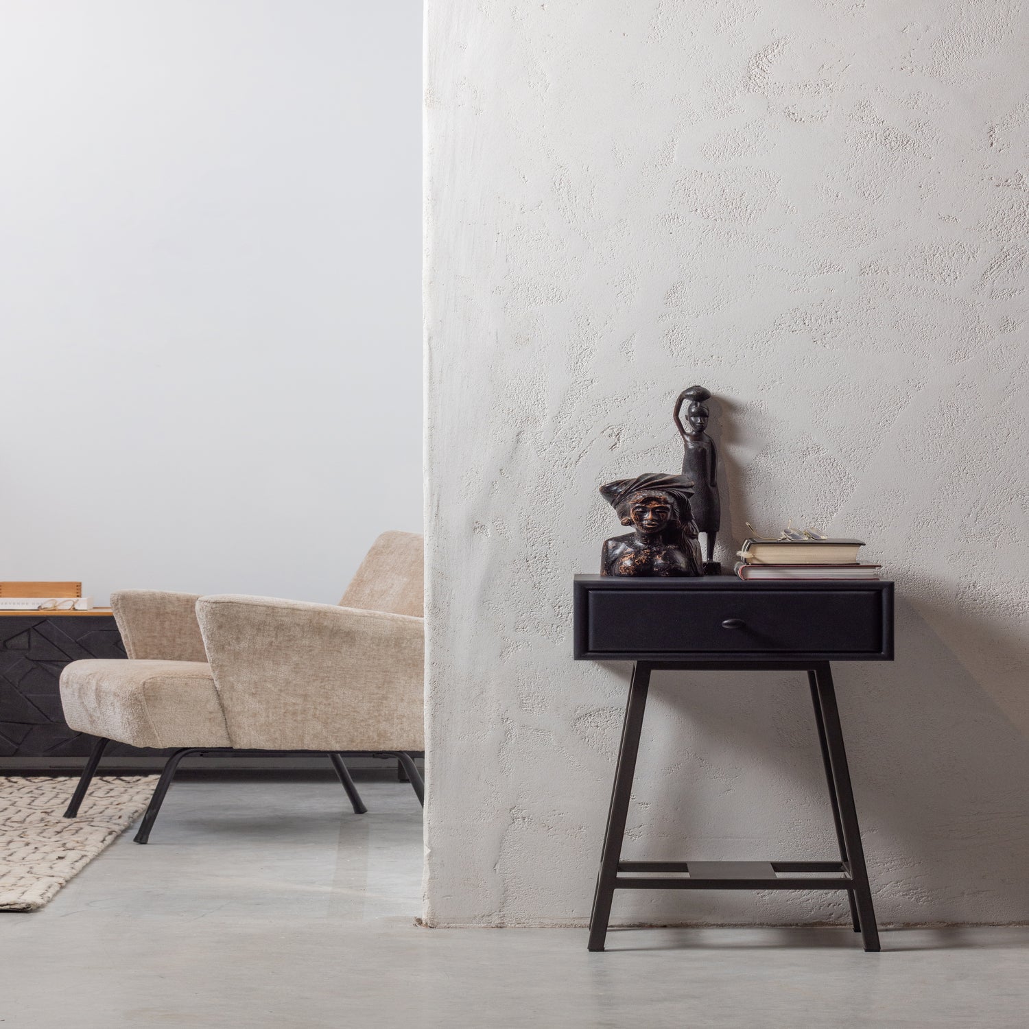 375940-B-02_SF_BP_Skybox_sidetable_zwart.jpg?auto=webp&format=png&height=1500