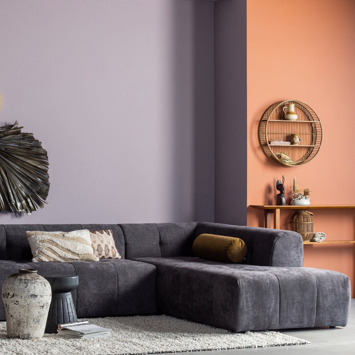 200344-D-200335-N-800369-B-200333-N-377153-Z-800332-B-800739-14-01_SF_BL_Grid_Branco__A-sidetable_Bintan_Borre_VIERKANT.jpg?auto=webp&format=png&width=1500&height=1500