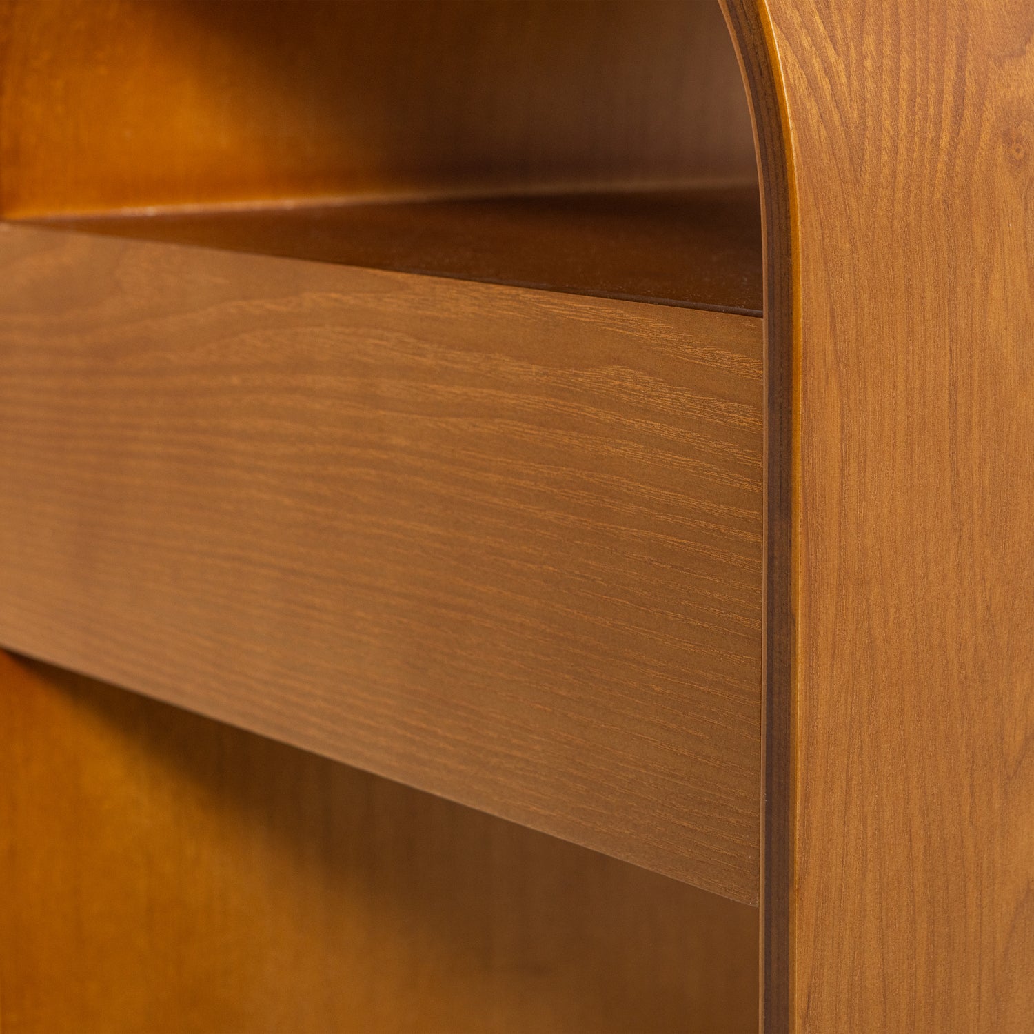 377842-B_01_VS_ES_Momo_nachtkastje_bijzettafel_hout_bruin_C1.png?auto=webp&format=png&width=1500&height=1500