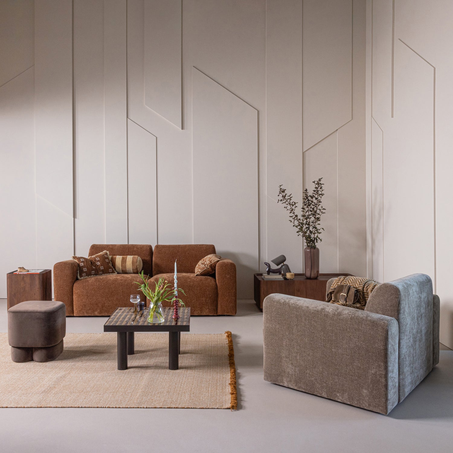 378136-K__378135-B__378059-B__378066-B_01_SF_Umina_fauteuil_khaki_2_zits_lichtbruin_Olva_bruin_Valen_vierkant.jpg?auto=webp&format=png&width=1500&height=1500