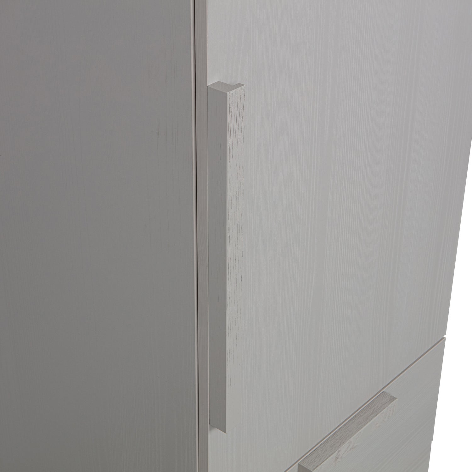 379571-G-01_VS_FA_Rens_1_drs_hang-legkast_greep_lang_noten_kiezelgrijs_detail.jpg?auto=webp&format=png&width=1500&height=1500