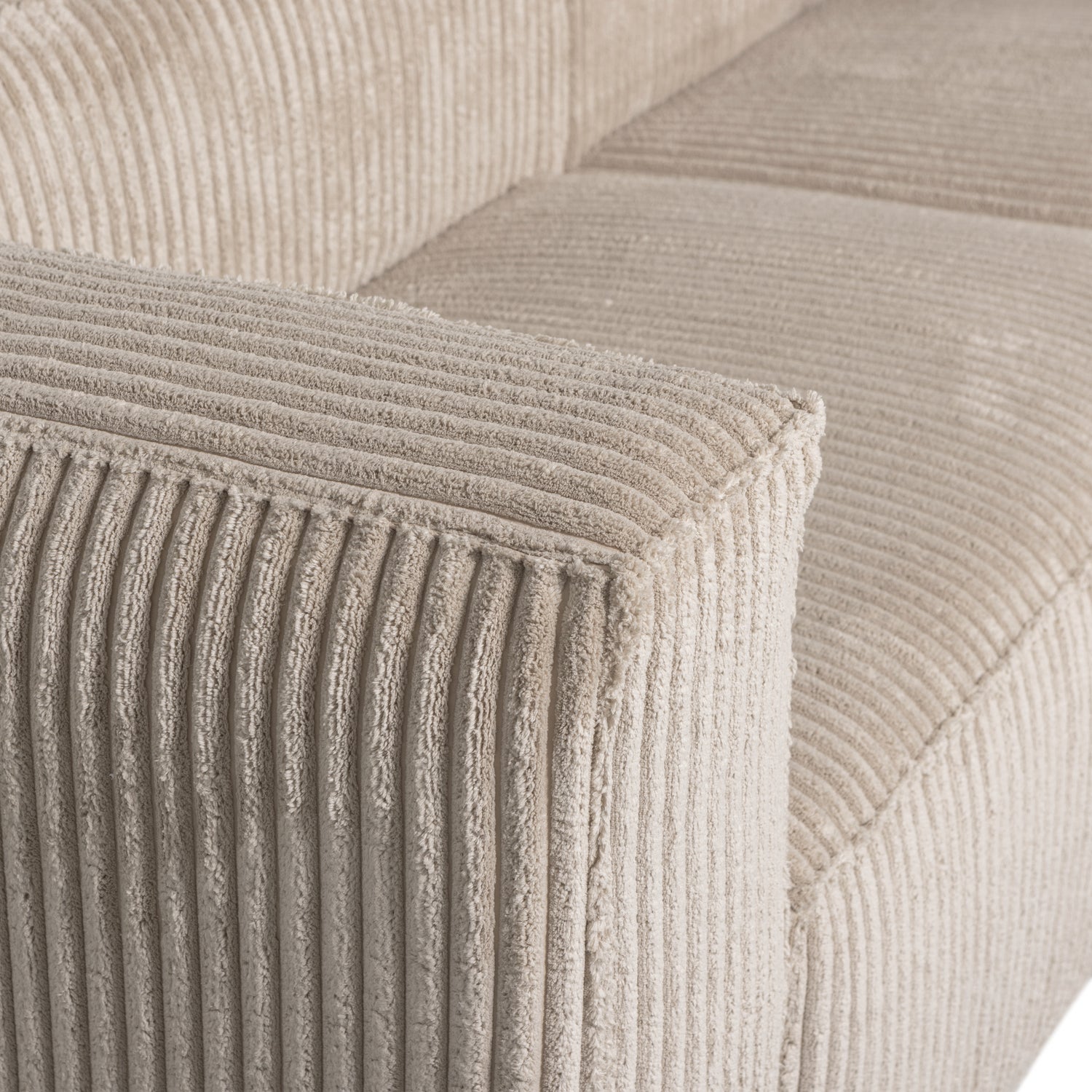 377433-RR-01_VS_WE_Bean_chaise_longue_links_grove_ribstof_travertin_detail.png?auto=webp&format=png&width=1500&height=1500