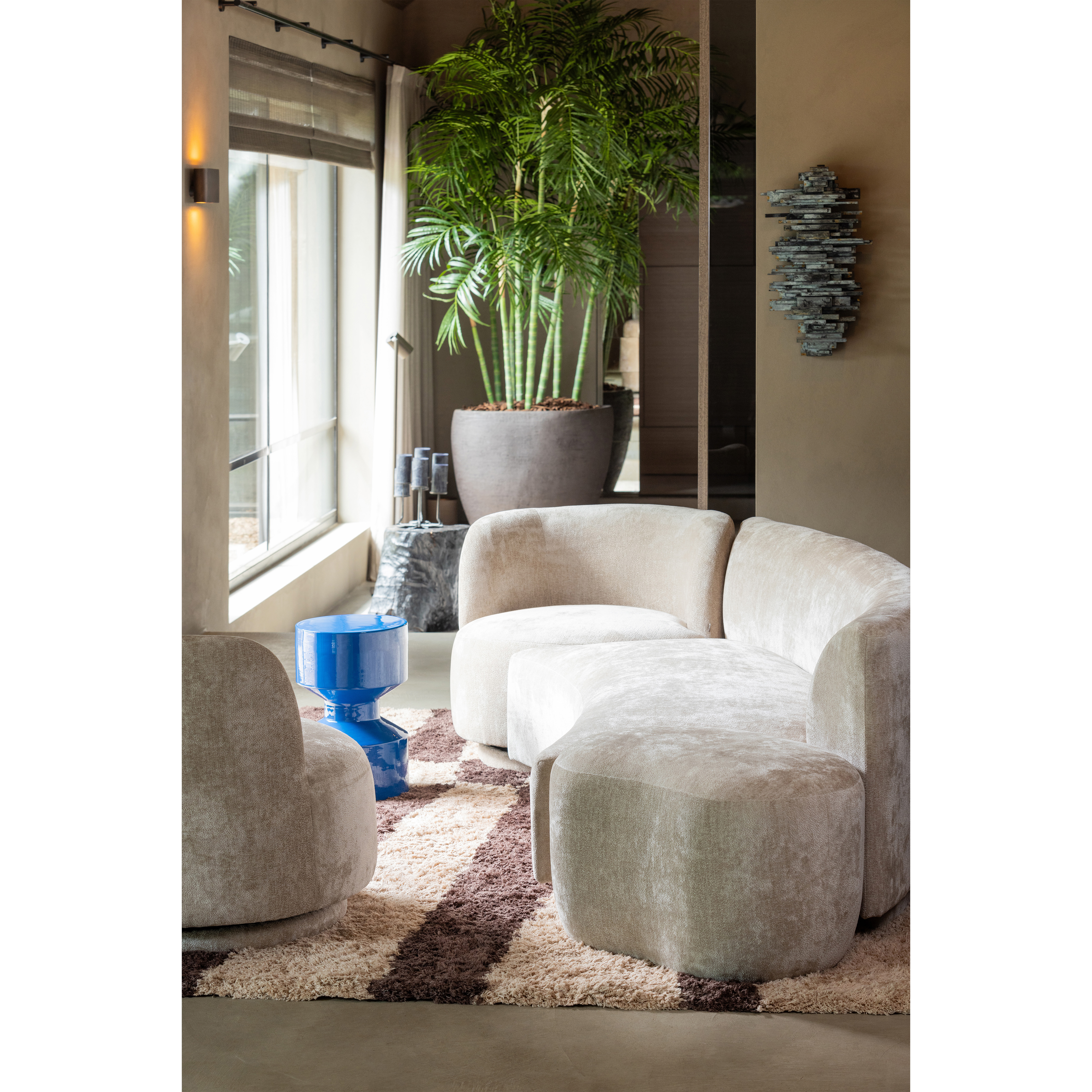 801448-N-375070-B-374009-B-01_SF_BPH_WE_Combi_Popular_Fafa_vloerkleed_Hidde_bijzettafel.jpg?auto=webp&format=png&width=1500&height=1500