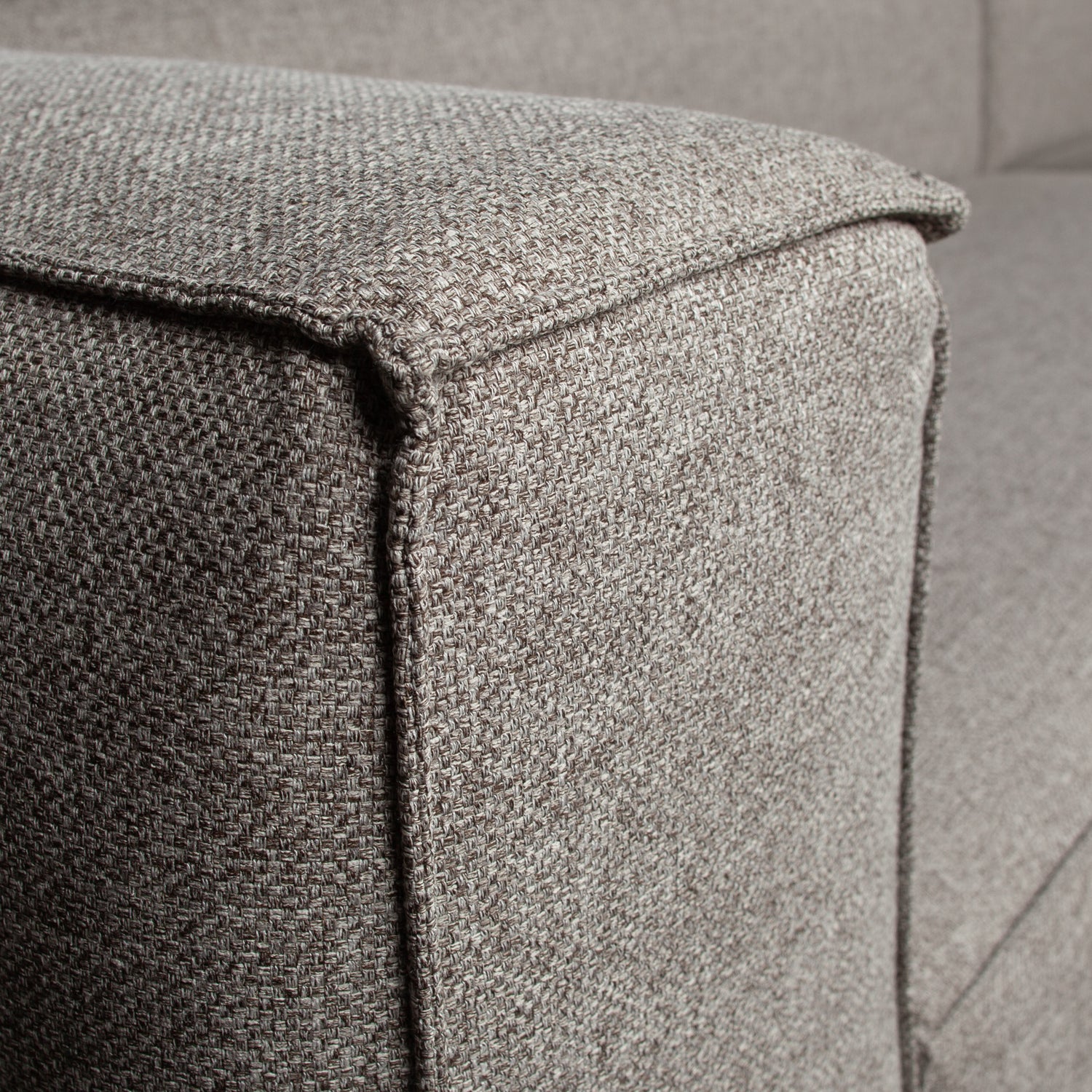 373389-G-373388-G-01_VS_WE_Bean_hoekbank_incl_kussens_lichtgrijs_gemeleerd_detail.jpg?auto=webp&format=png&width=1500&height=1500