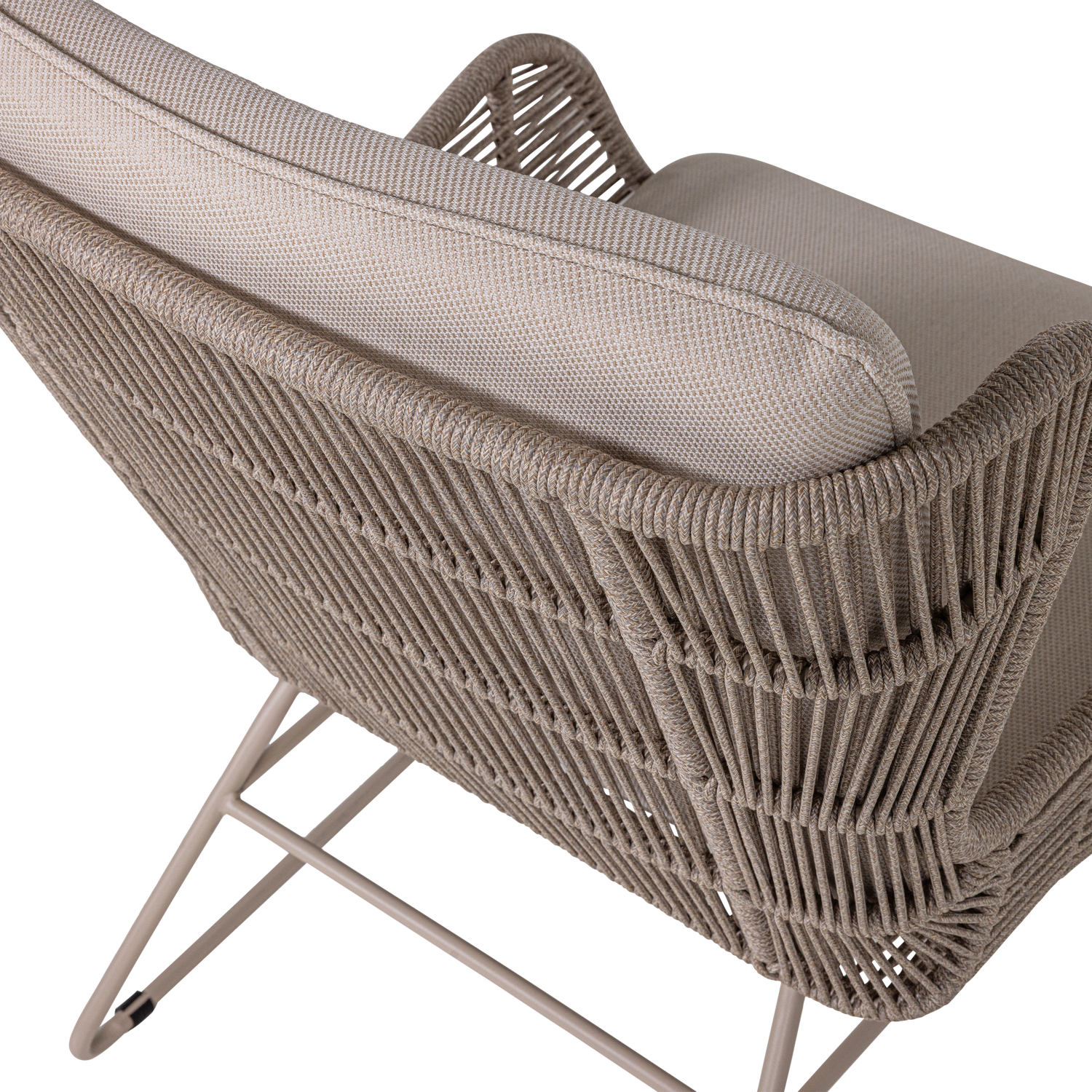 377703-Z-06_VS_WO_Grace_loungestoel_staaltouw_zand_C2.png?auto=webp&format=png&width=1500&height=1500