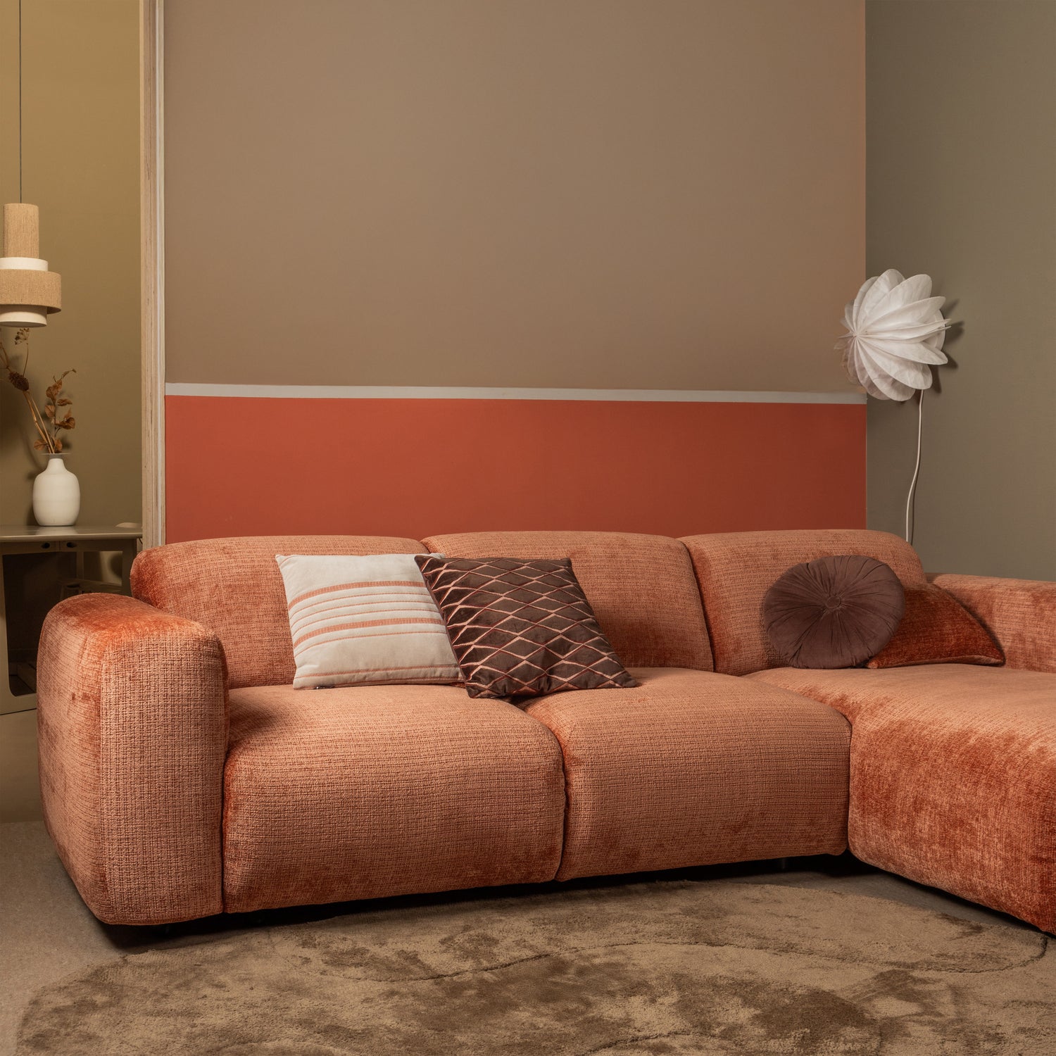 375073-E__377563-BN_01_SF_Cloud_chaise_longue_chenille_terra_Aziz_kussens_vierkant.jpg?auto=webp&format=png&width=1500&height=1500