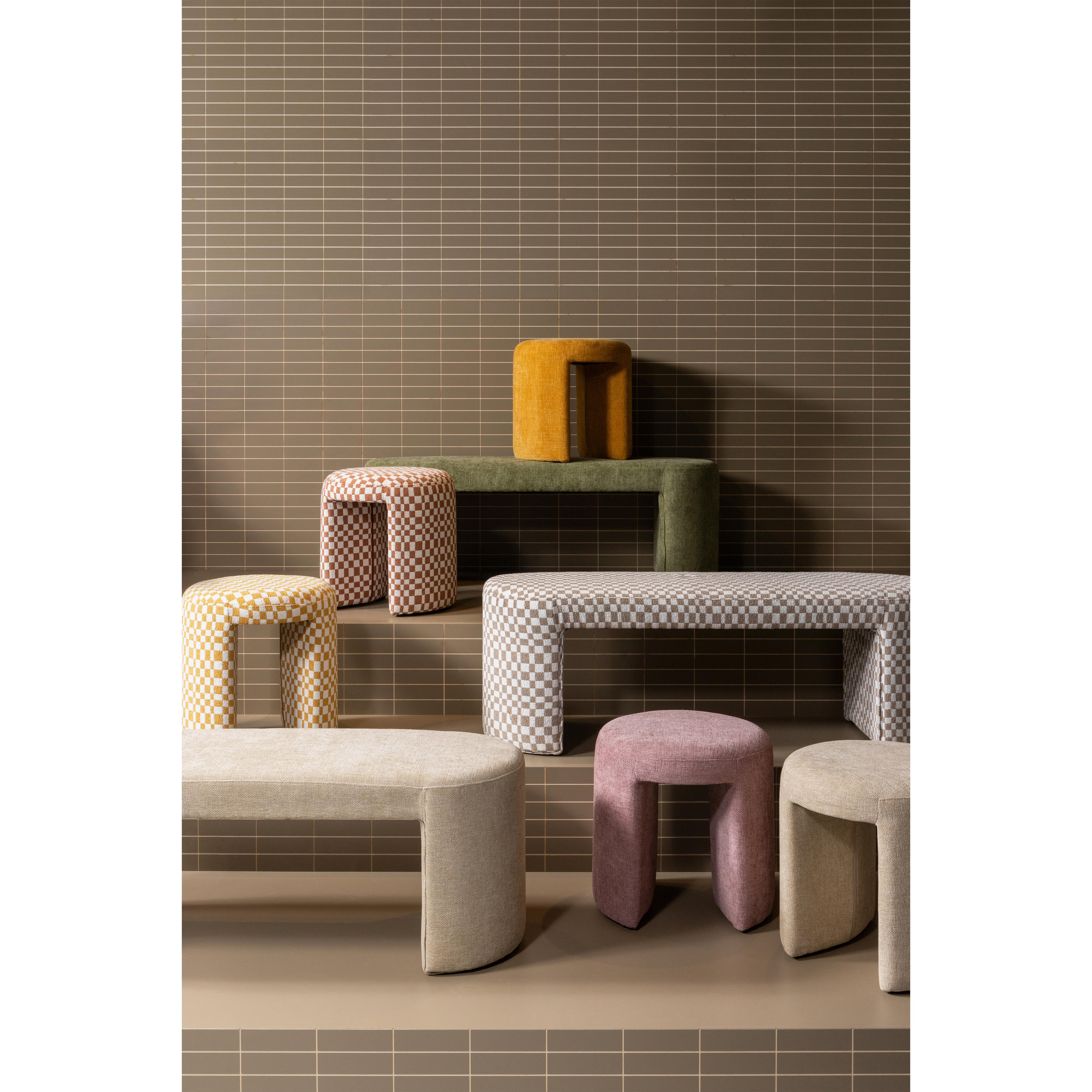 374079-G-374079-O-374079-M-374079-B-374079-N-374081-Z-374081-O-374081-N-01_SF_FA_Charlie_kruk_Jacob_bankje_ruit_dessin.jpg?auto=webp&format=png&width=1500&height=1500