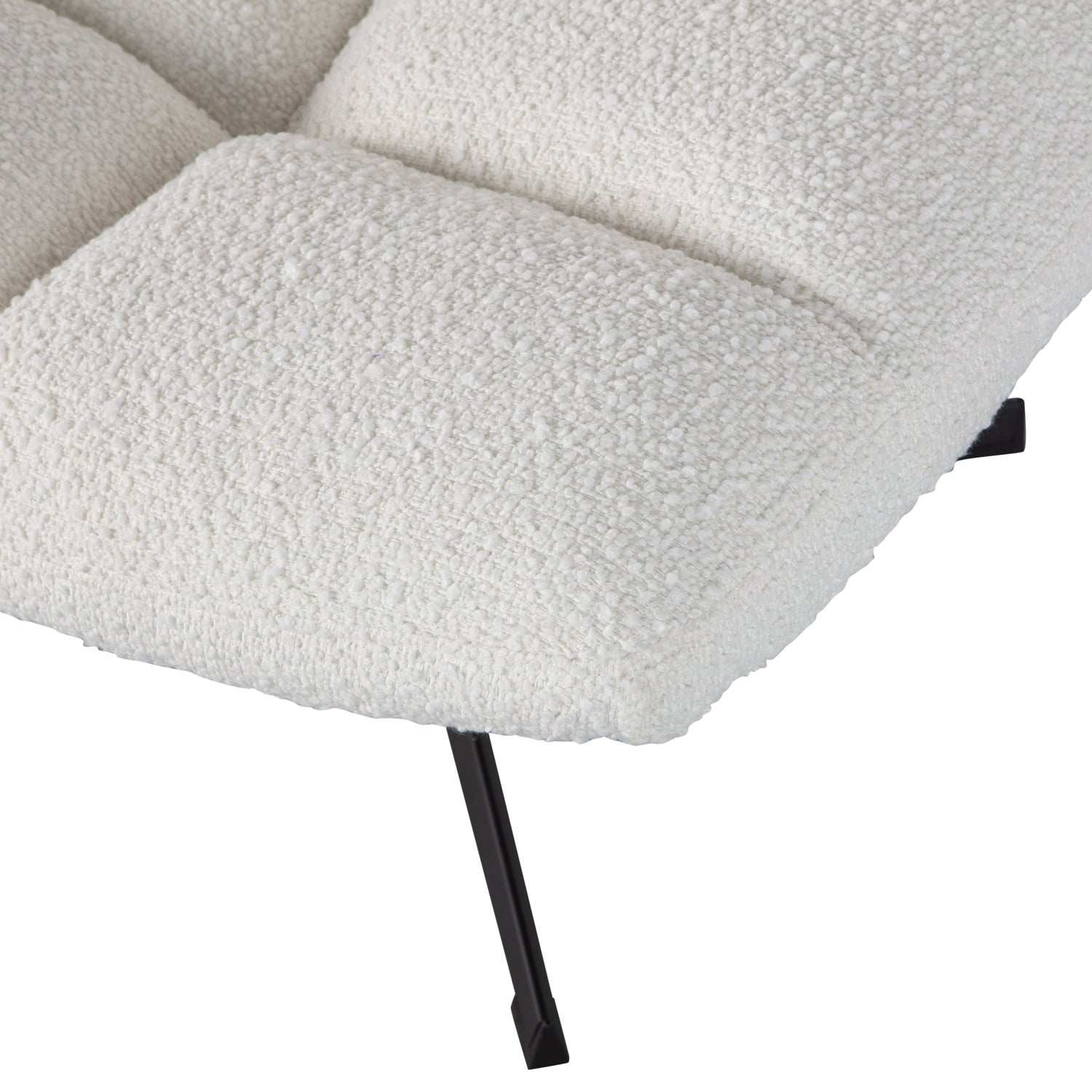 377118-O-01_VS_Vinny_draaifauteuil_boucle_off_white_detail.jpg?auto=webp&format=png&width=1500&height=1500