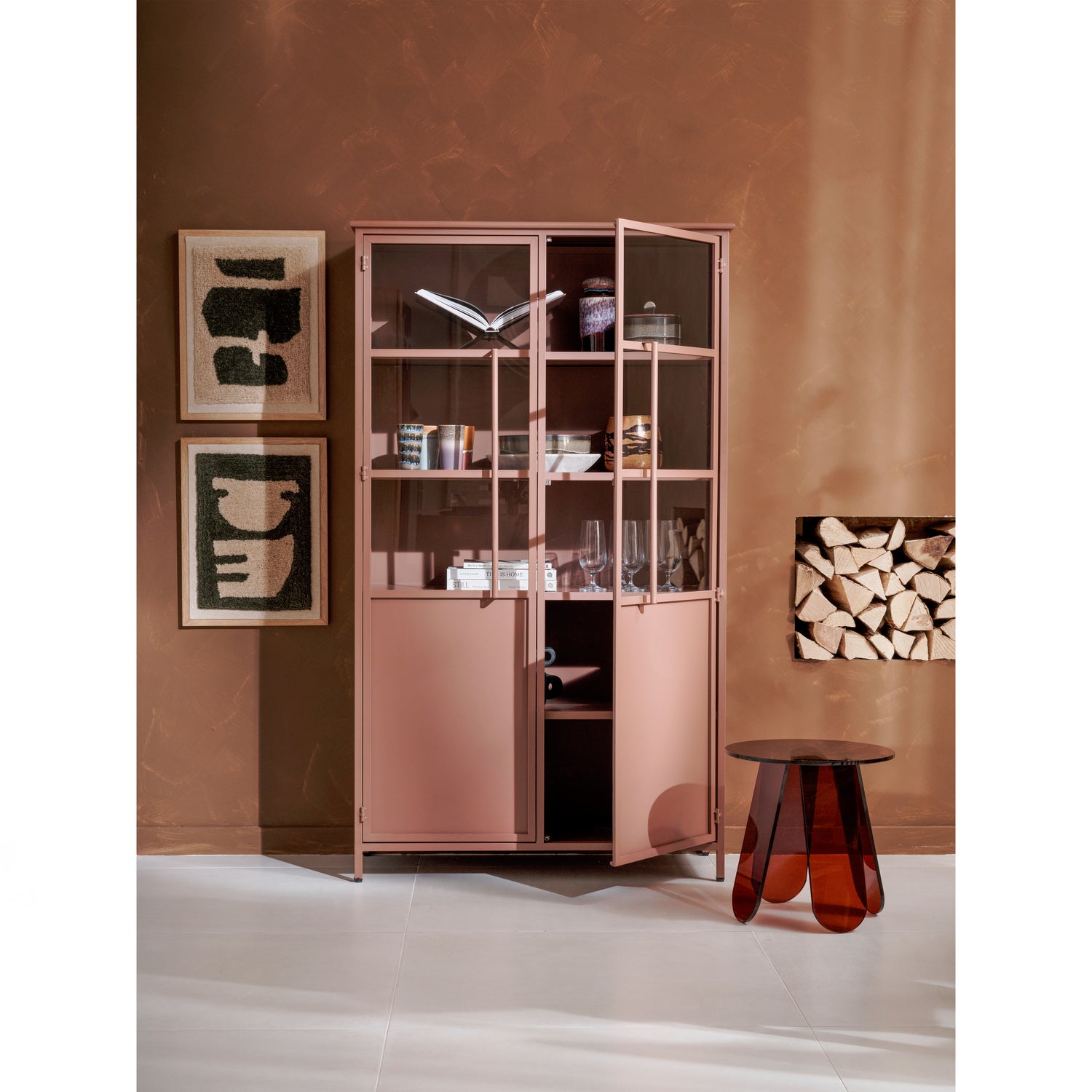 800012-T-374055-B-02_SF_BL_Exhibit_vitrinekast_metaal_tan_Walt_bijzettafel.jpg?auto=webp&format=png&width=1500&height=1500