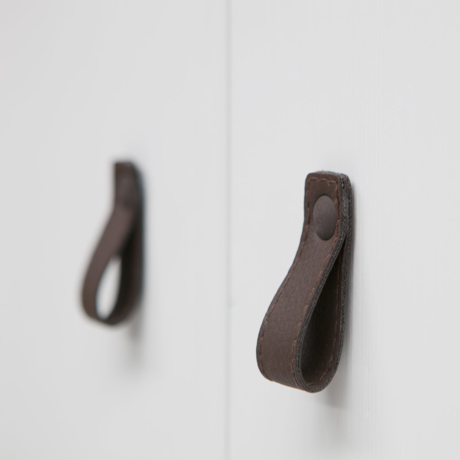 375011-W-01_VS_FA_Ties_kast_grenen_wit_detail.jpg?auto=webp&format=png&width=1500&height=1500