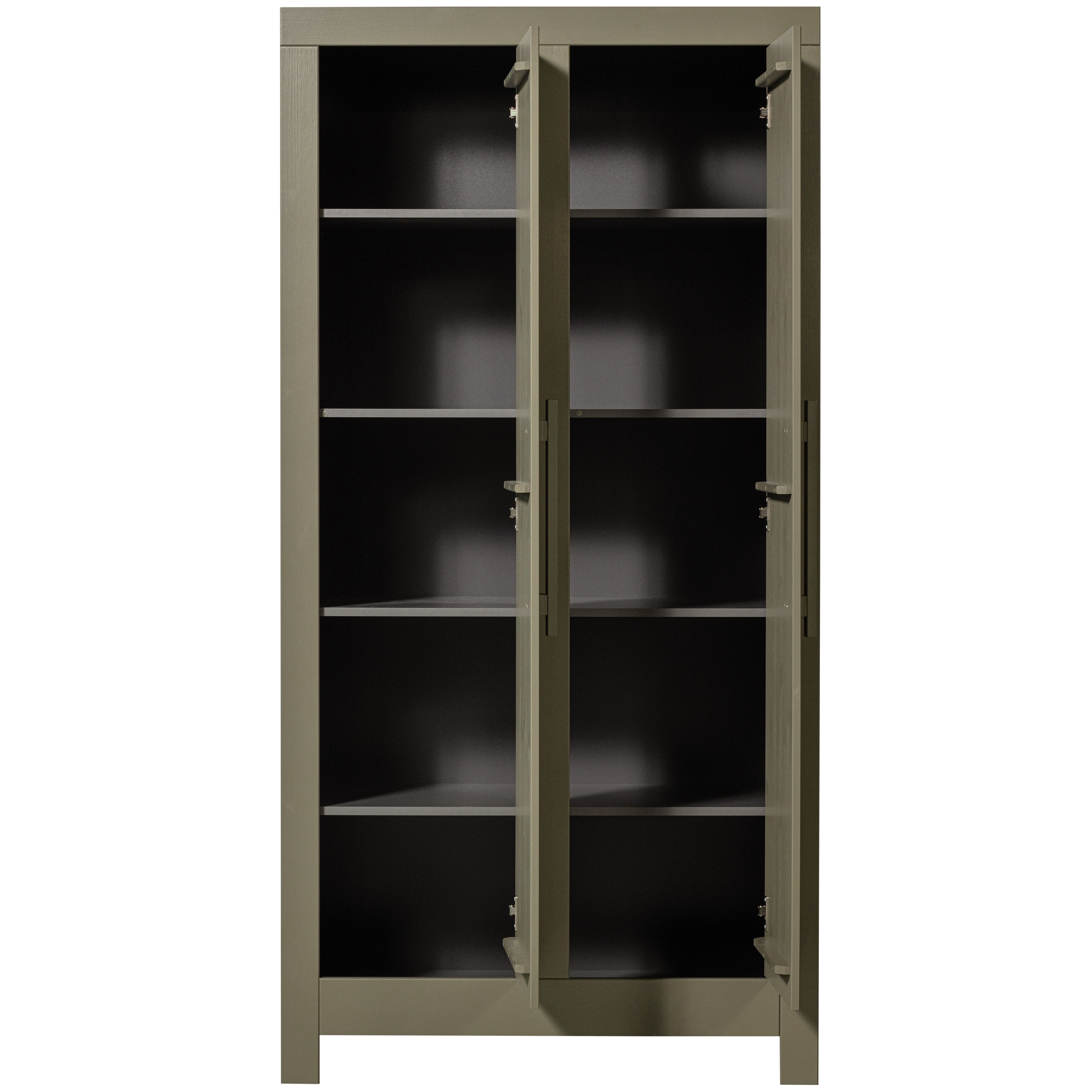 374067-F-04_VS_FA_Bobby_kast_grenen_forrest.png?auto=webp&format=png&width=1500&height=1500