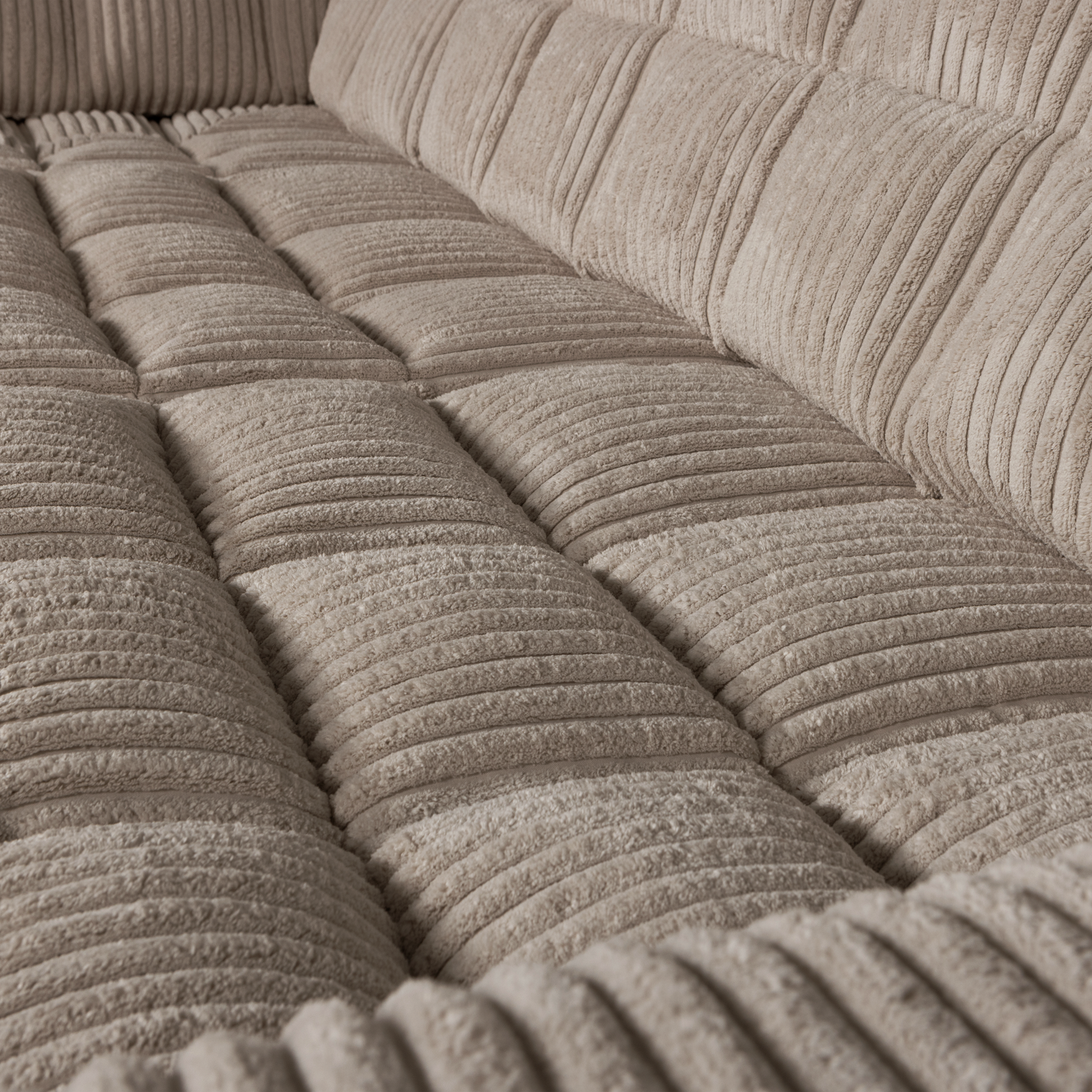 379014-RM-01_VS_WE_Second_date_hoekbank_links_grove_ribstof_mud_detail.png?auto=webp&format=png&width=1500&height=1500