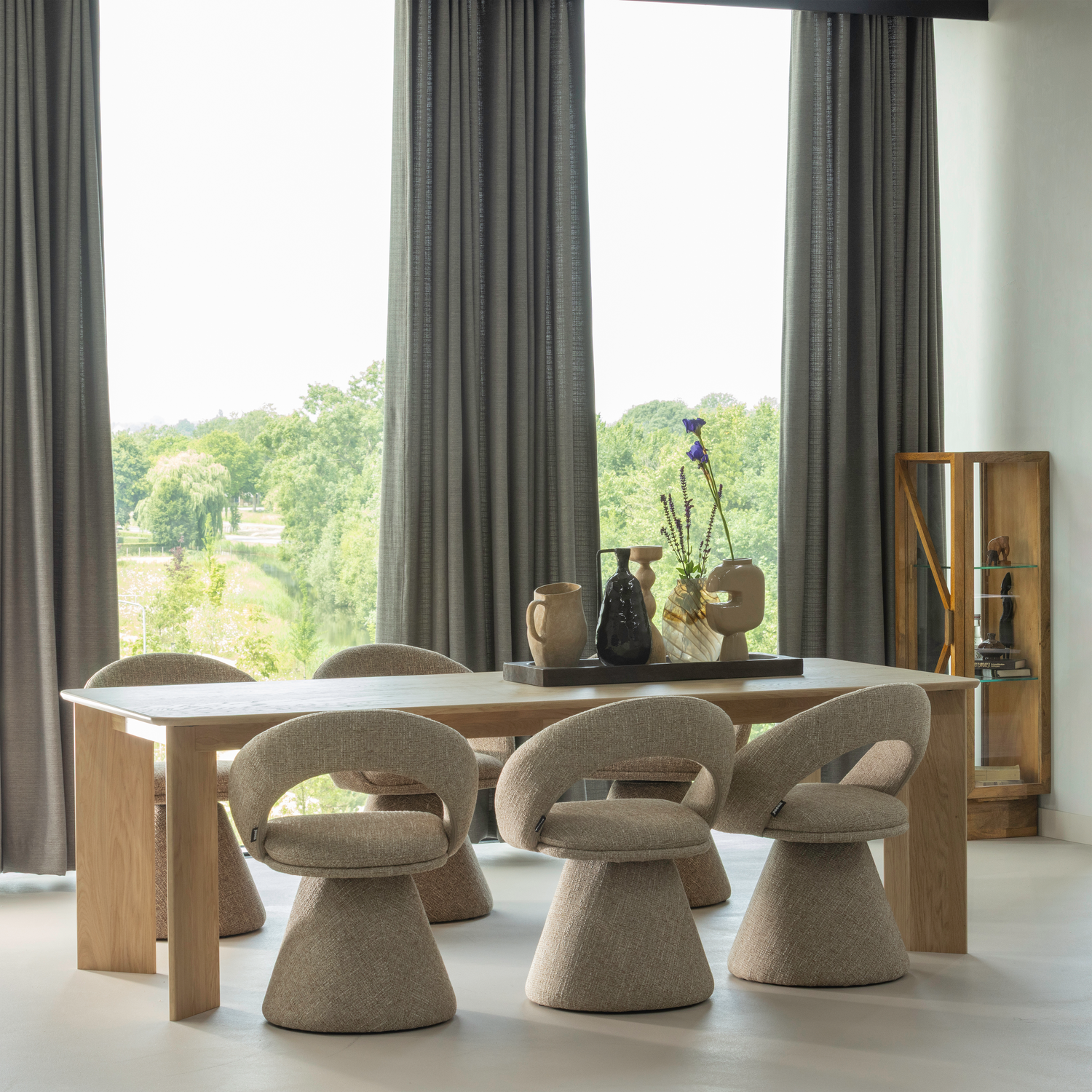 377619-N-377546-B-377543-Z-377542-N-377575-B-377545-Z-377544-B-377493-N-TB-AR-DL22-2390x0990-01_SF_WP_Winter_Indre_Valerie_Norbert_Likse_Gianna_Josie_Kella_1drs_Afgerond_vierkant.png?auto=webp&format=png&width=1500&height=1500