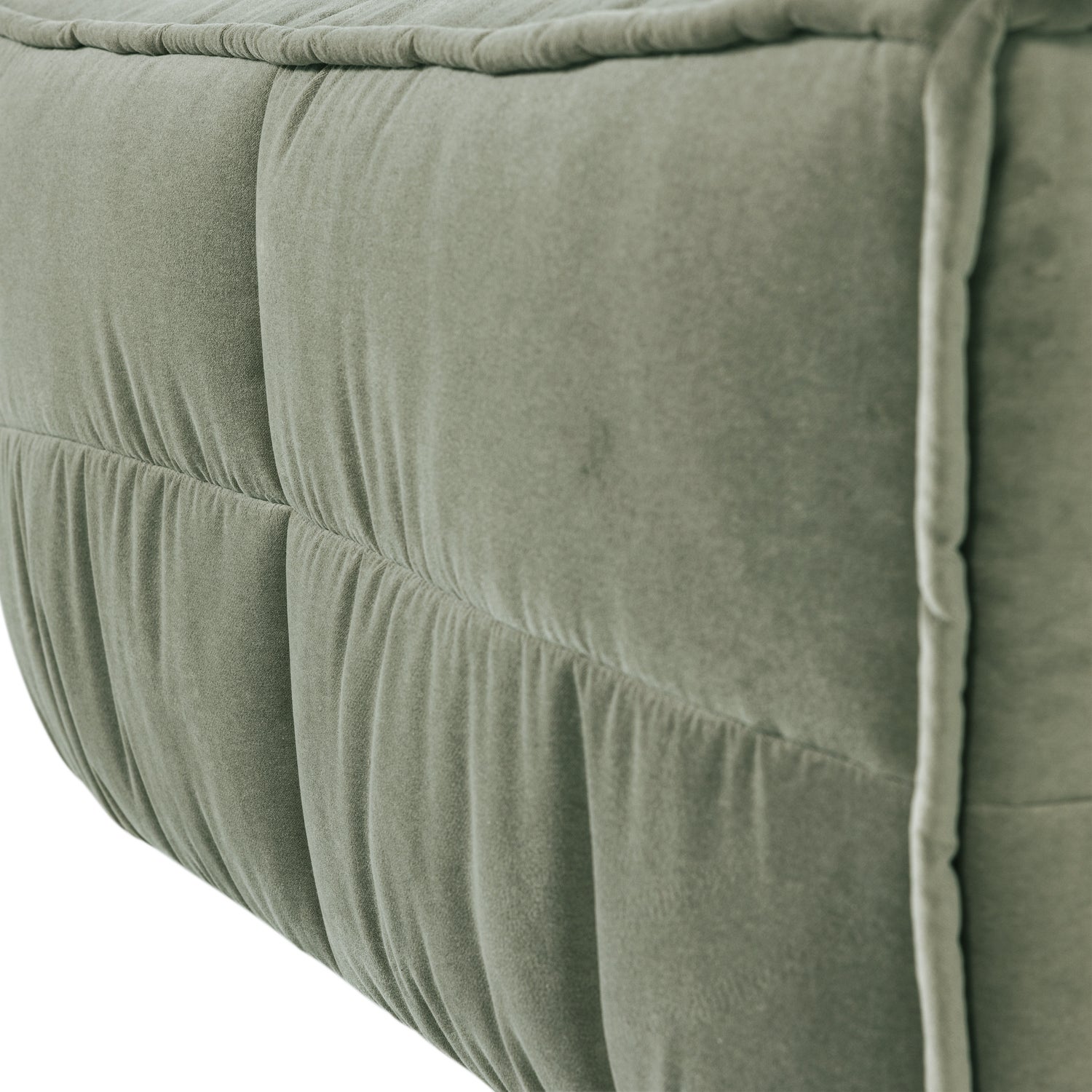 400560-PG_04_VS_VT_Cluster_hocker_velvet_pistache_groen_C2.png?auto=webp&format=png&width=1500&height=1500