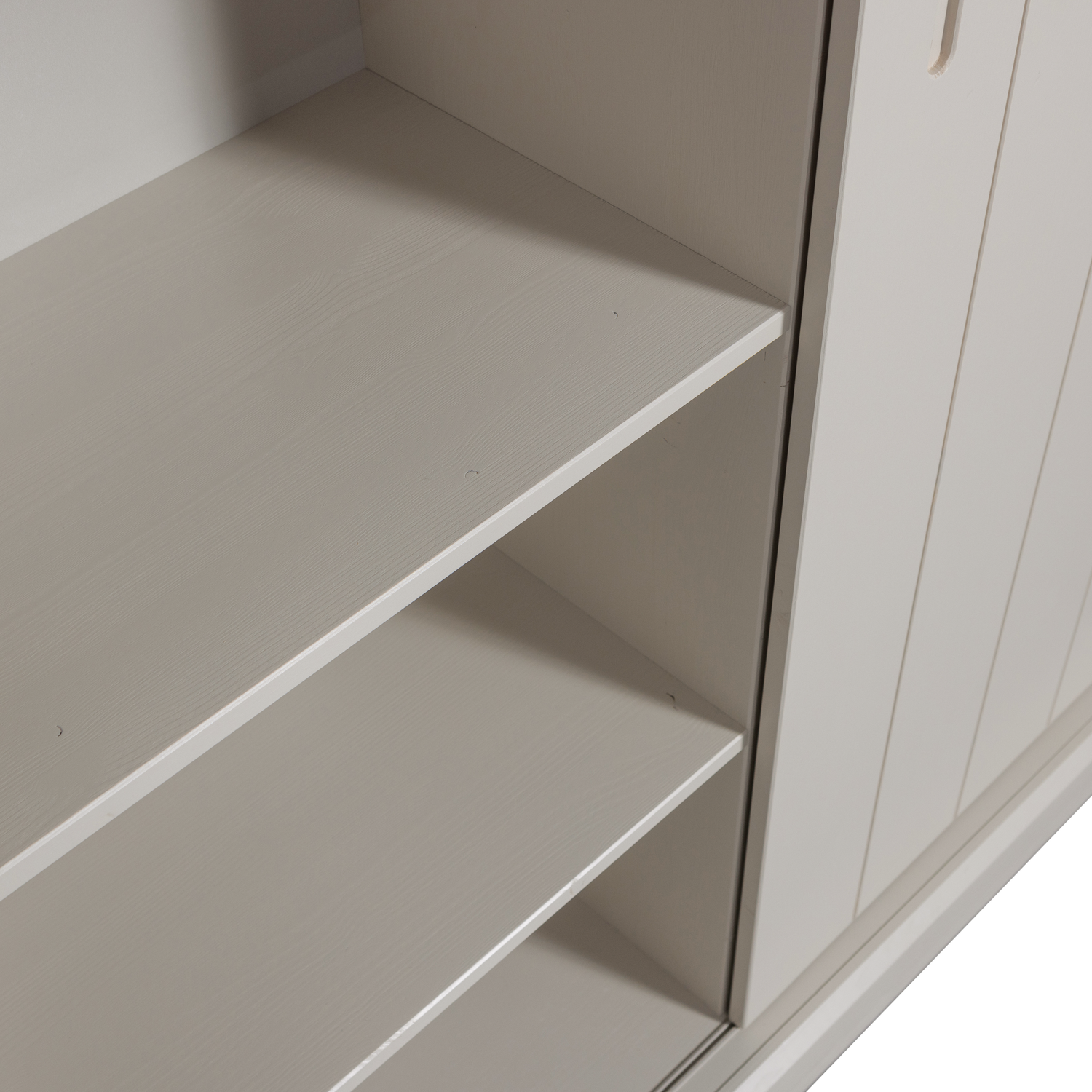 373661-DU-02_VS_FQ_Mila_schuifdeurkast_grenen_dust_detail.png?auto=webp&format=png&width=1500&height=1500