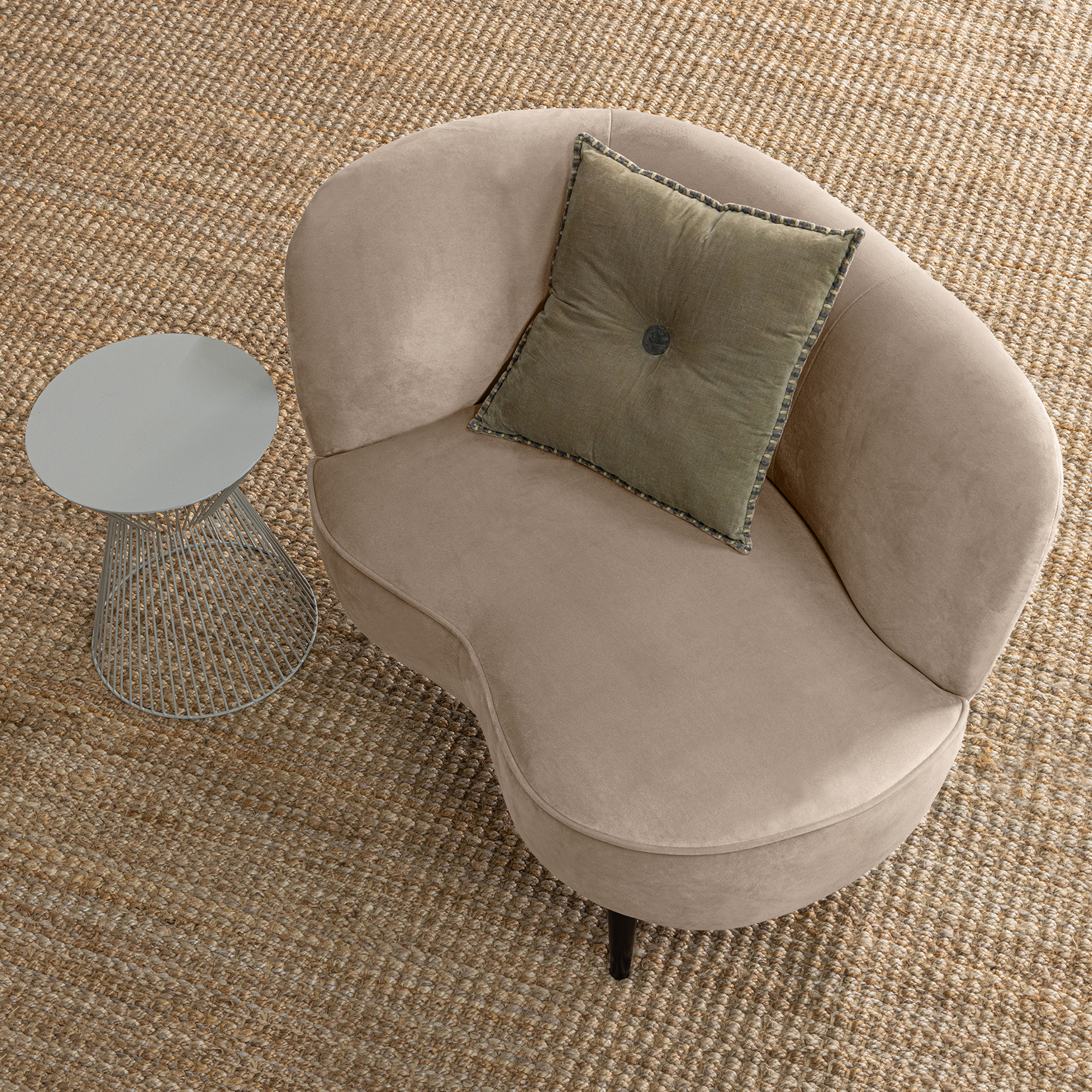 340475-KG-373864-S-390932-A-02_SF_FA_Sara_lounge_fauteuil_links_khaki.jpg?auto=webp&format=png&width=1500&height=1500