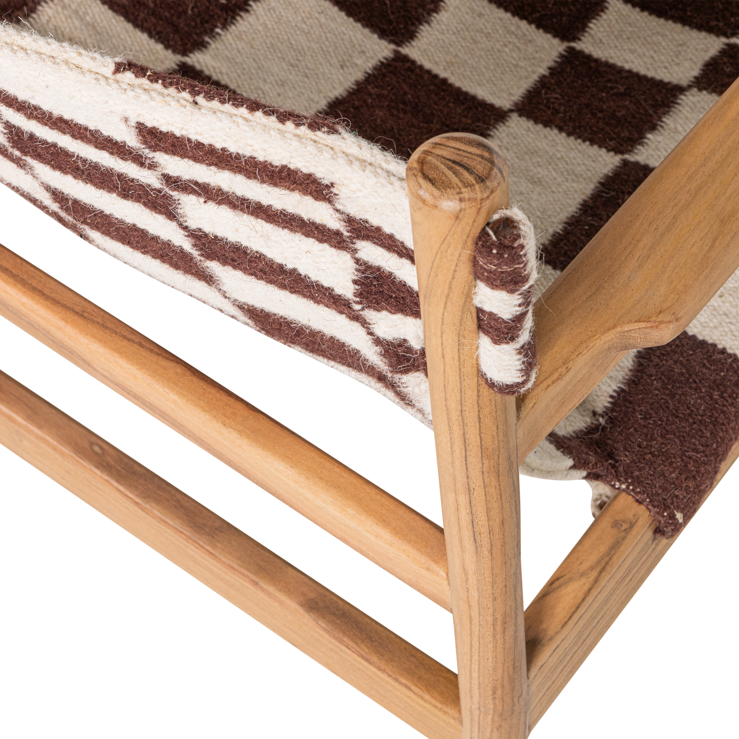 377837-B_01_VS_WP_Zano_fauteuil_hout_bruin_met_kelim_zitting_naturel_C1.png?auto=webp&format=png&width=1500&height=1500