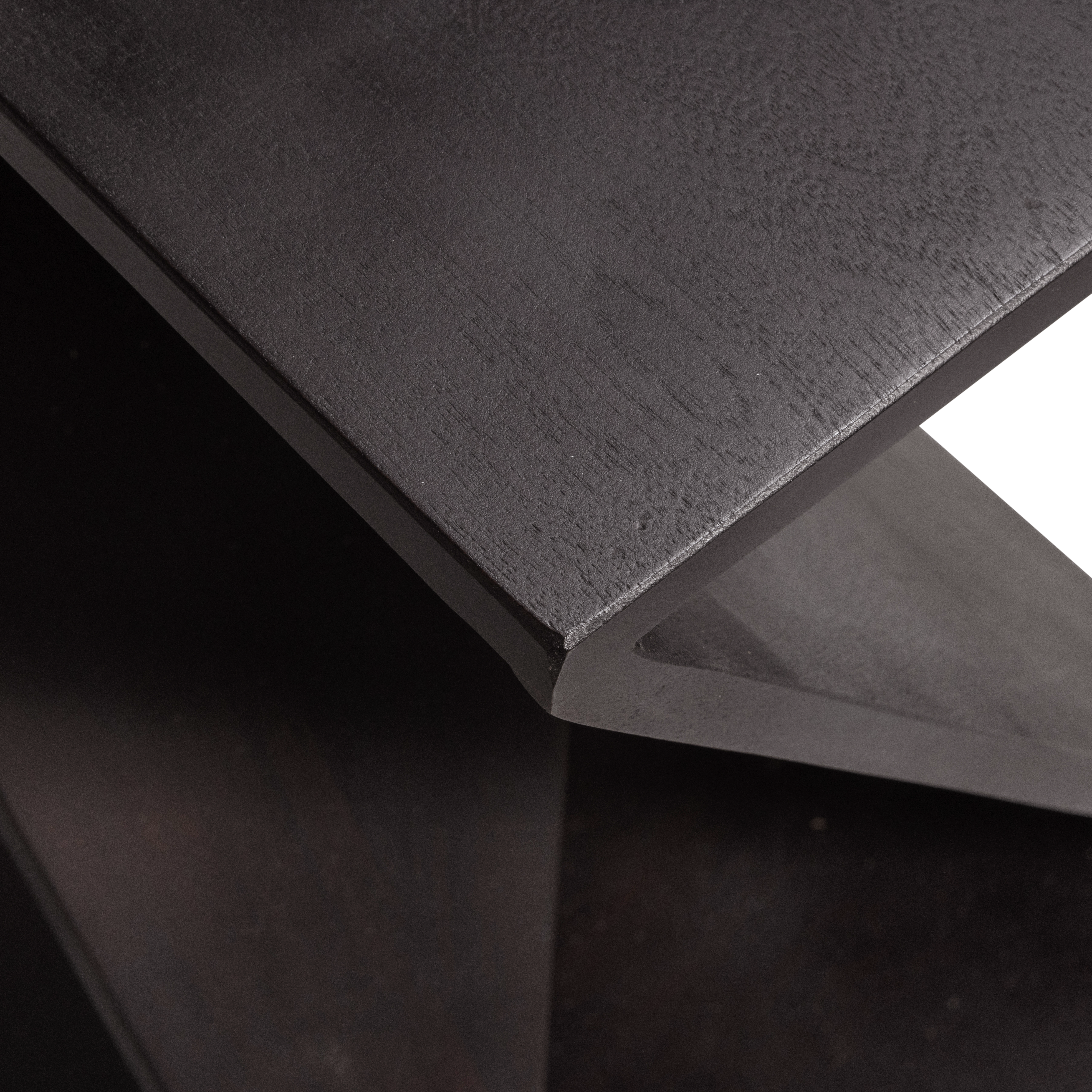 375030-D-02_VS_WE_Ikem_bijzettafel_acacia_donkerbruin_detail.png?auto=webp&format=png&width=1500&height=1500