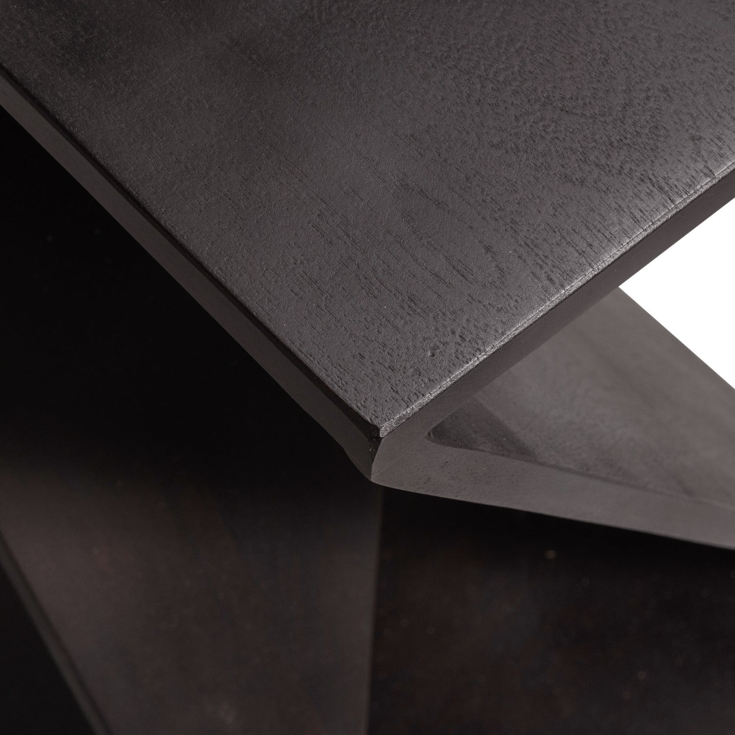 375030-D-02_VS_WE_Ikem_bijzettafel_acacia_donkerbruin_detail.png?auto=webp&format=png&width=1500&height=1500